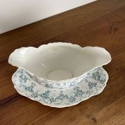 Saucière en faïence de Maastricht modèle Clara