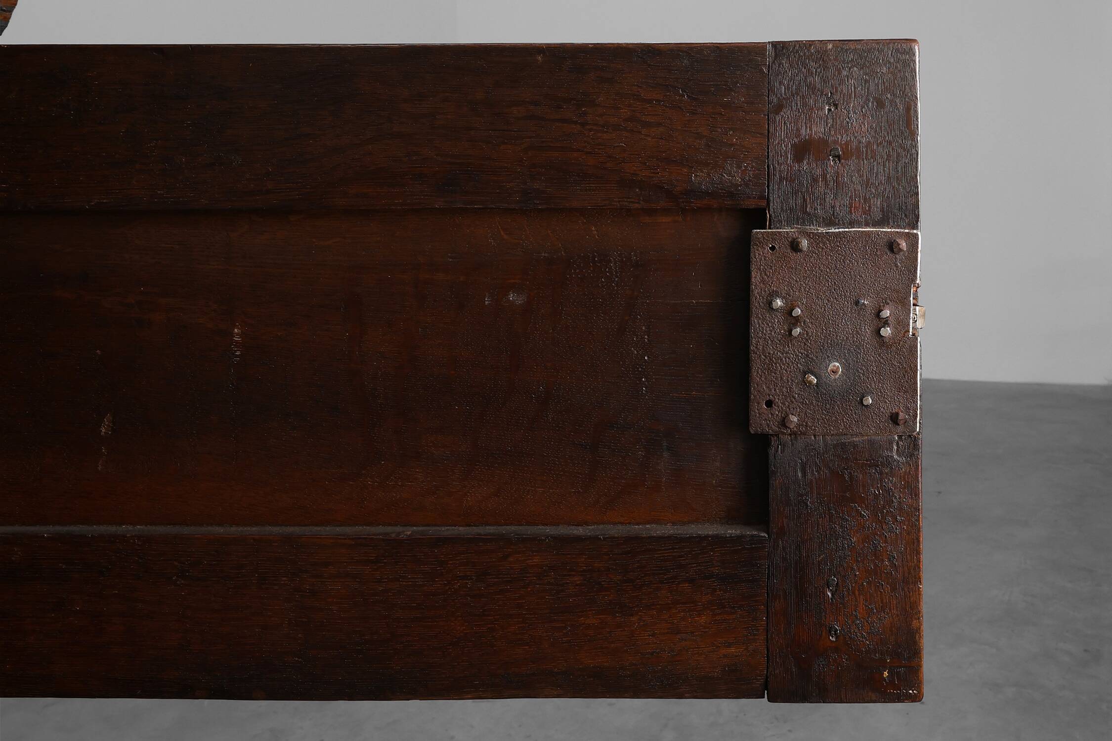 17th Century Belgian Renaissance Oak Cabinet with Concealed Lock