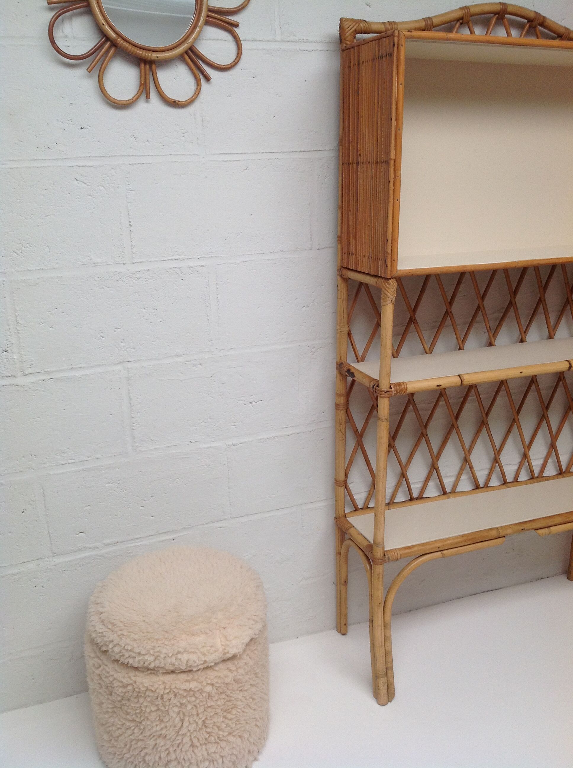 Bookcase shelf in bamboo and vintage rattan