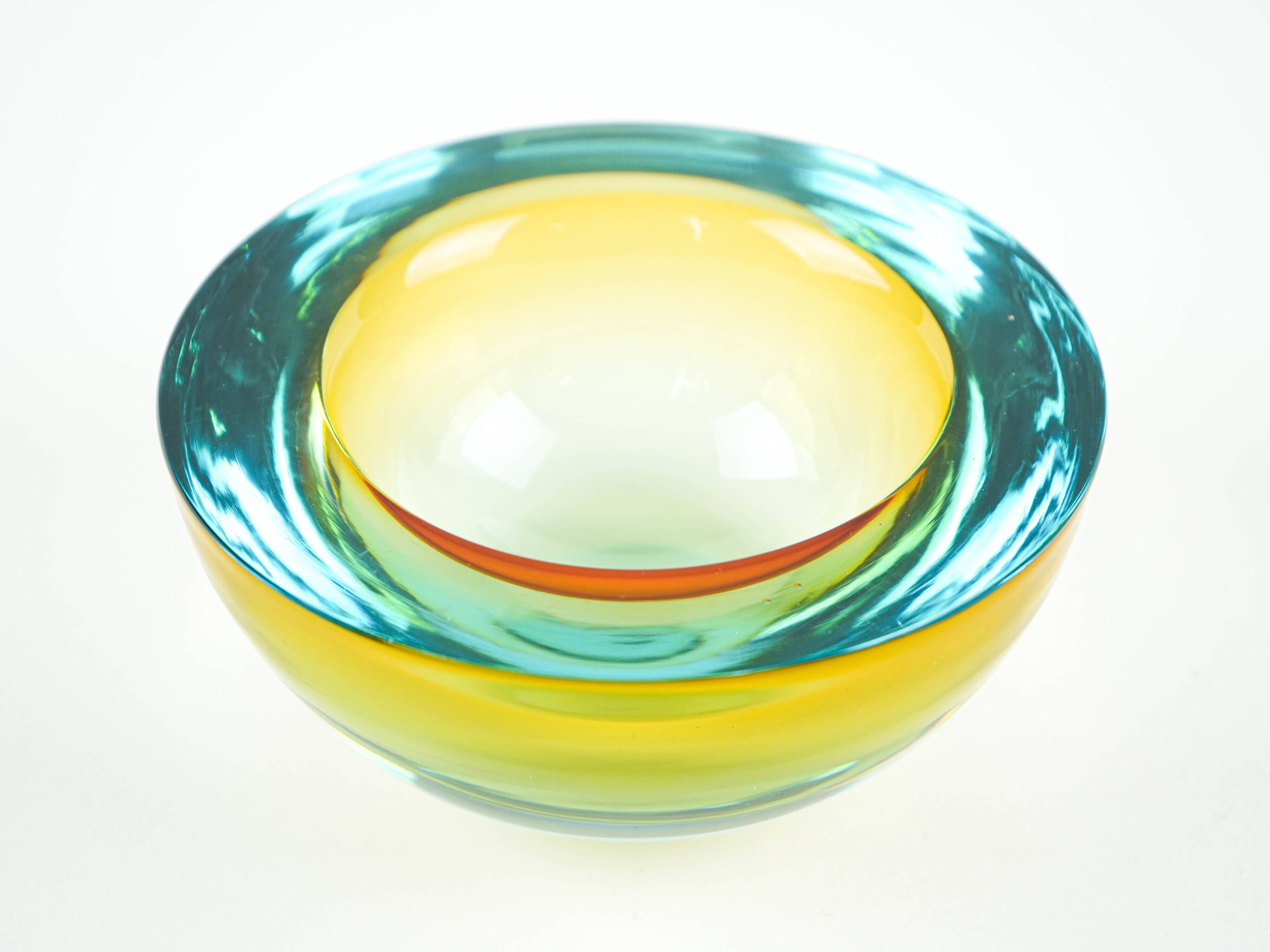 Glass bowl, Murano glass, 1970s, made in Italy