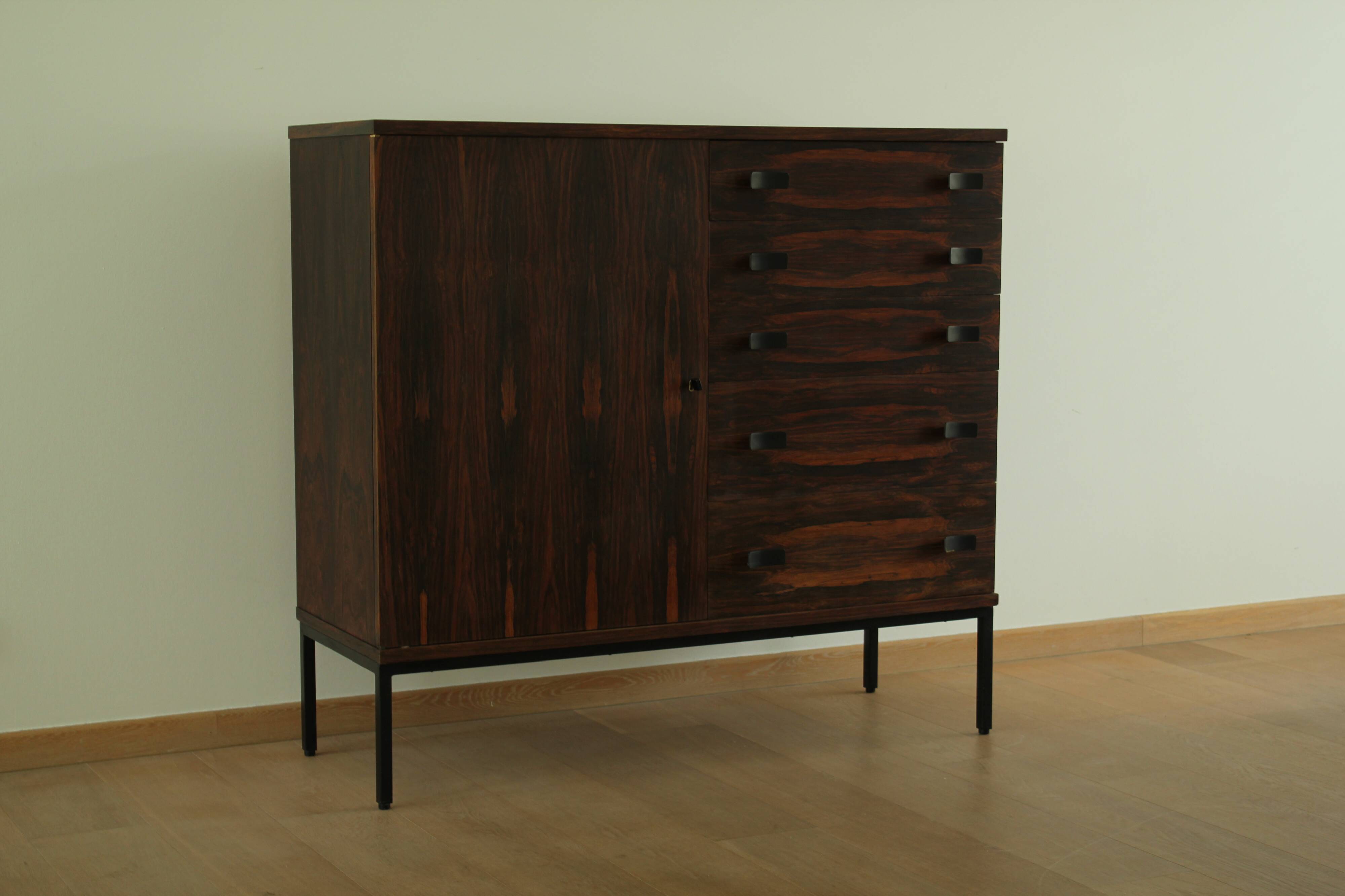 Commode d'Antoine Philippon et Jacqueline Lecoq pour Jules Degorr
