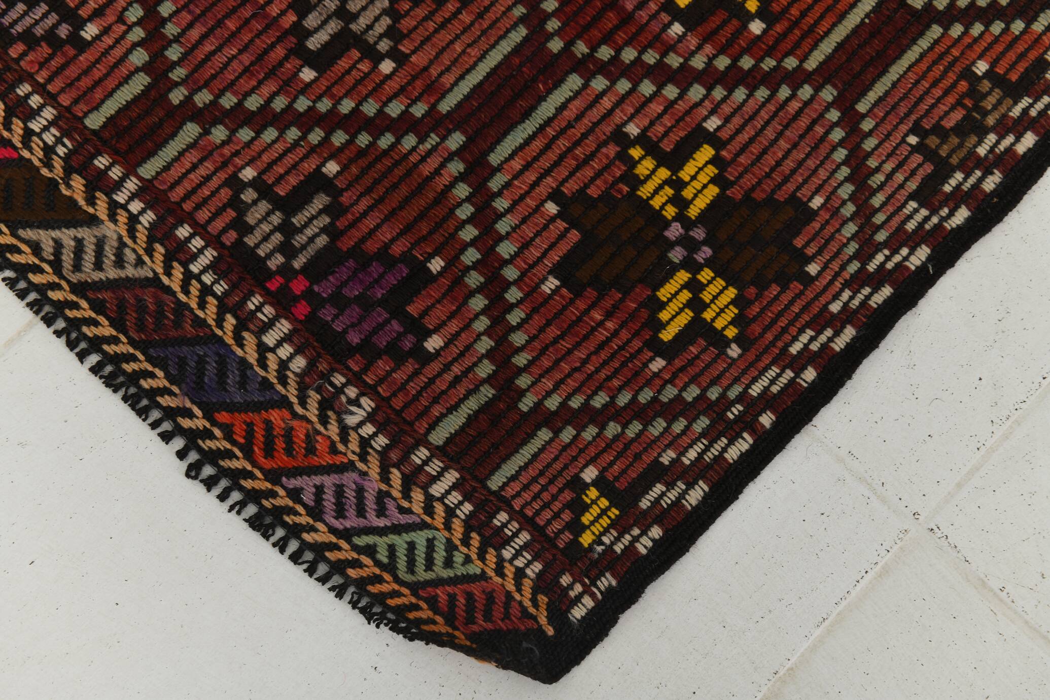 Burgundy Red Star Pattern Vintage Kilim Rug, 194x314Cm