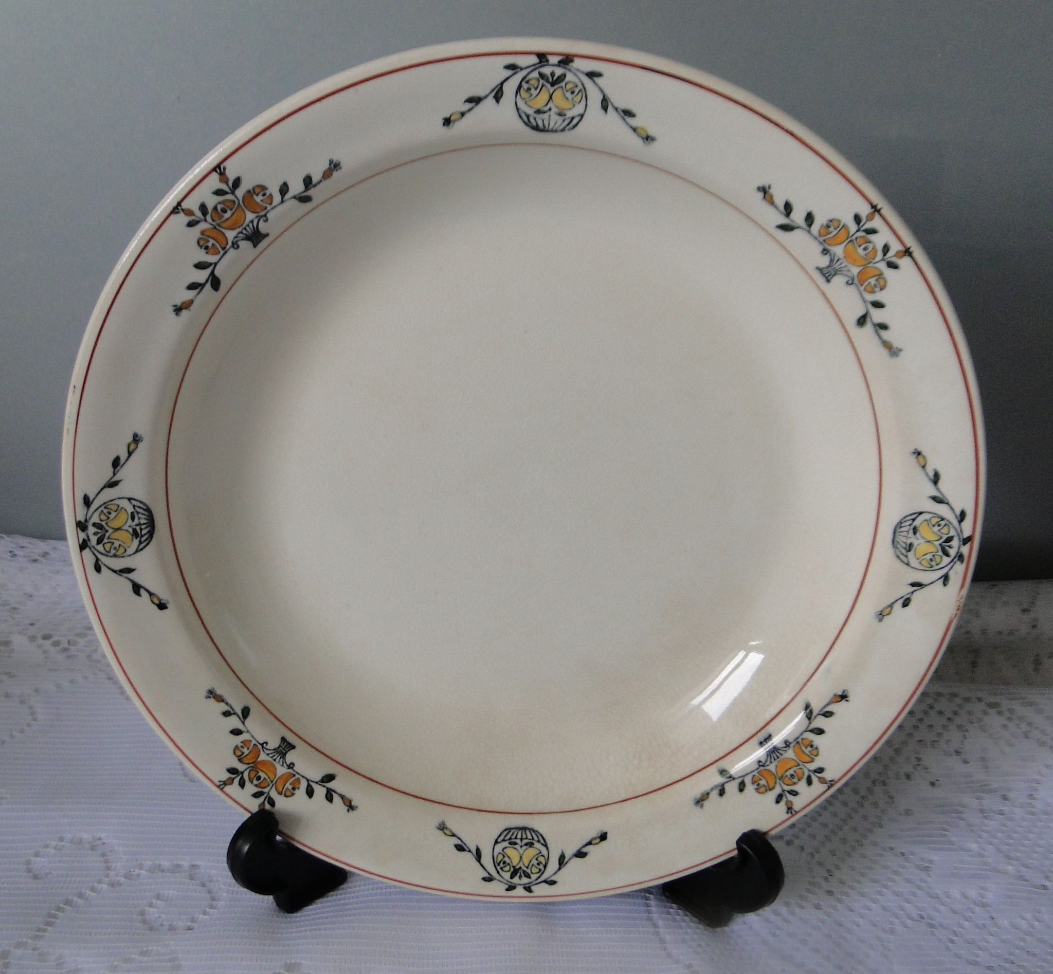 LARGE HOLLOW DISH TERRE DE FER CHARBONNIER SALINS part of a FLORA service