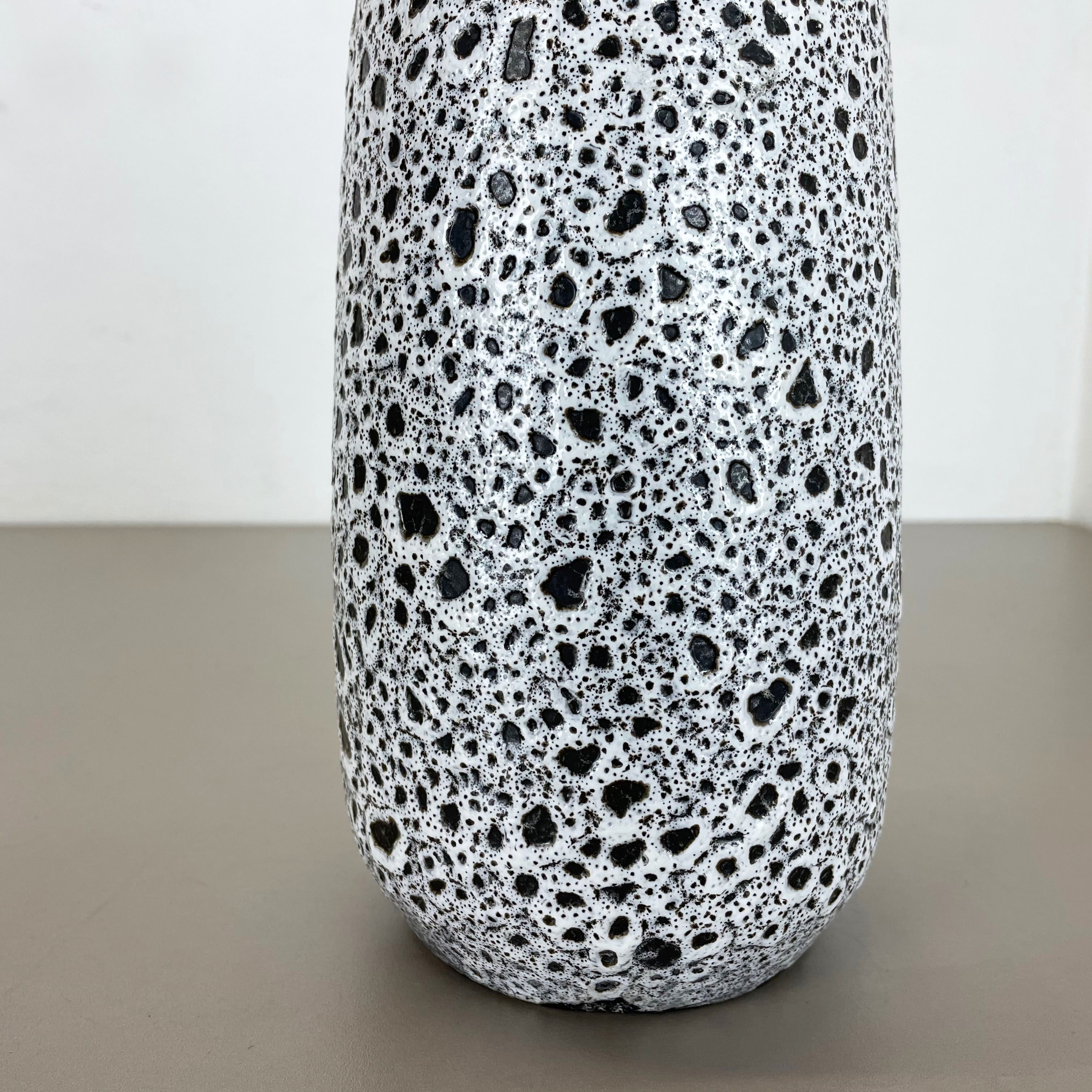 Pottery super white color fat lava multi-color vase scheurich germany wgp, 1970