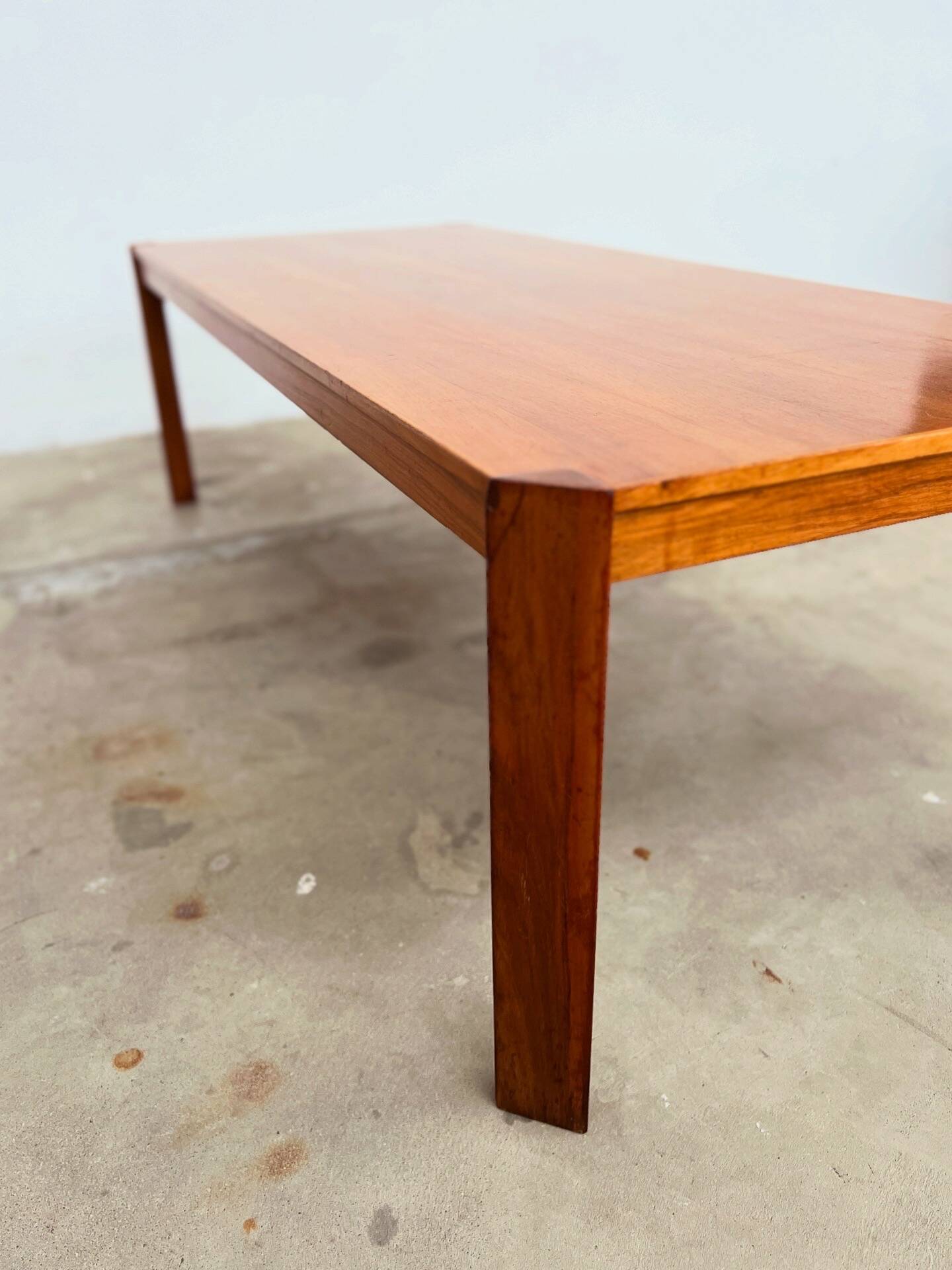Minimalist coffee table Wilhelm Renz