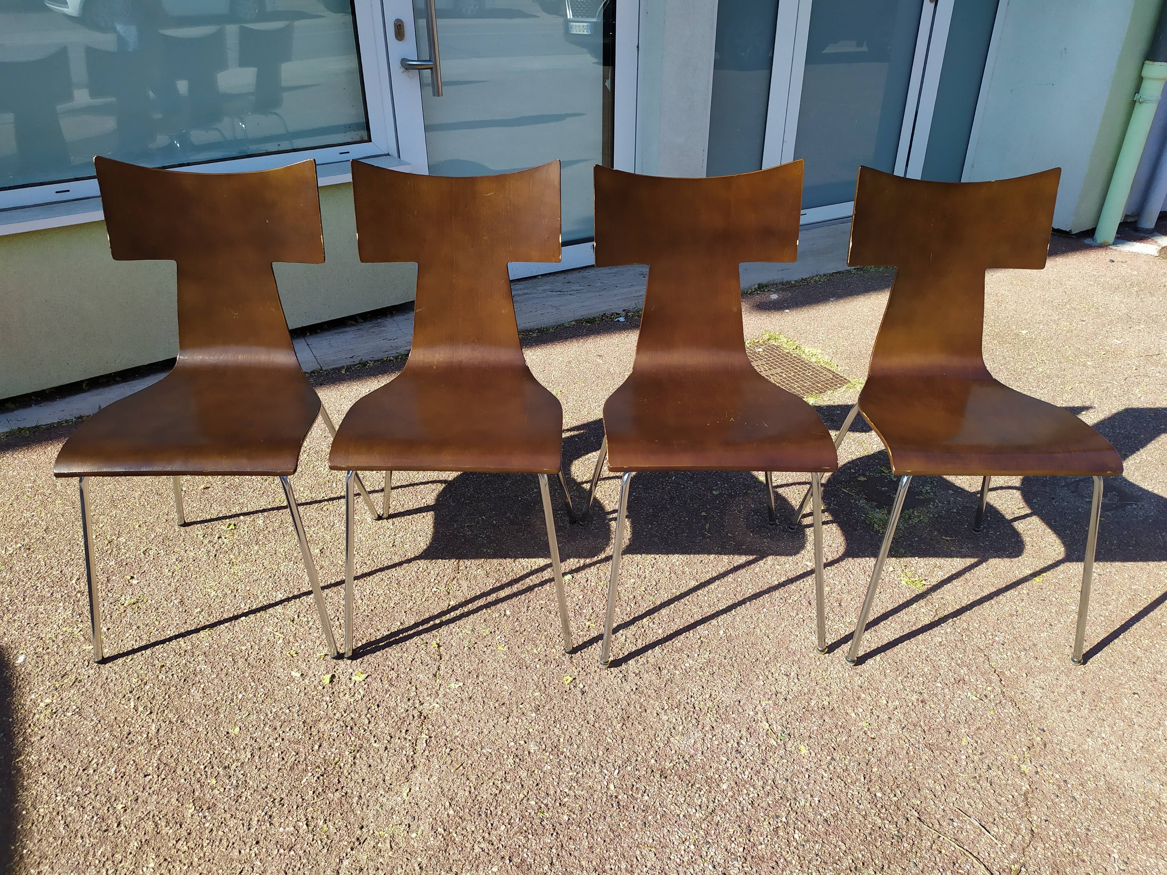 Set of 4 metal and wood chairs