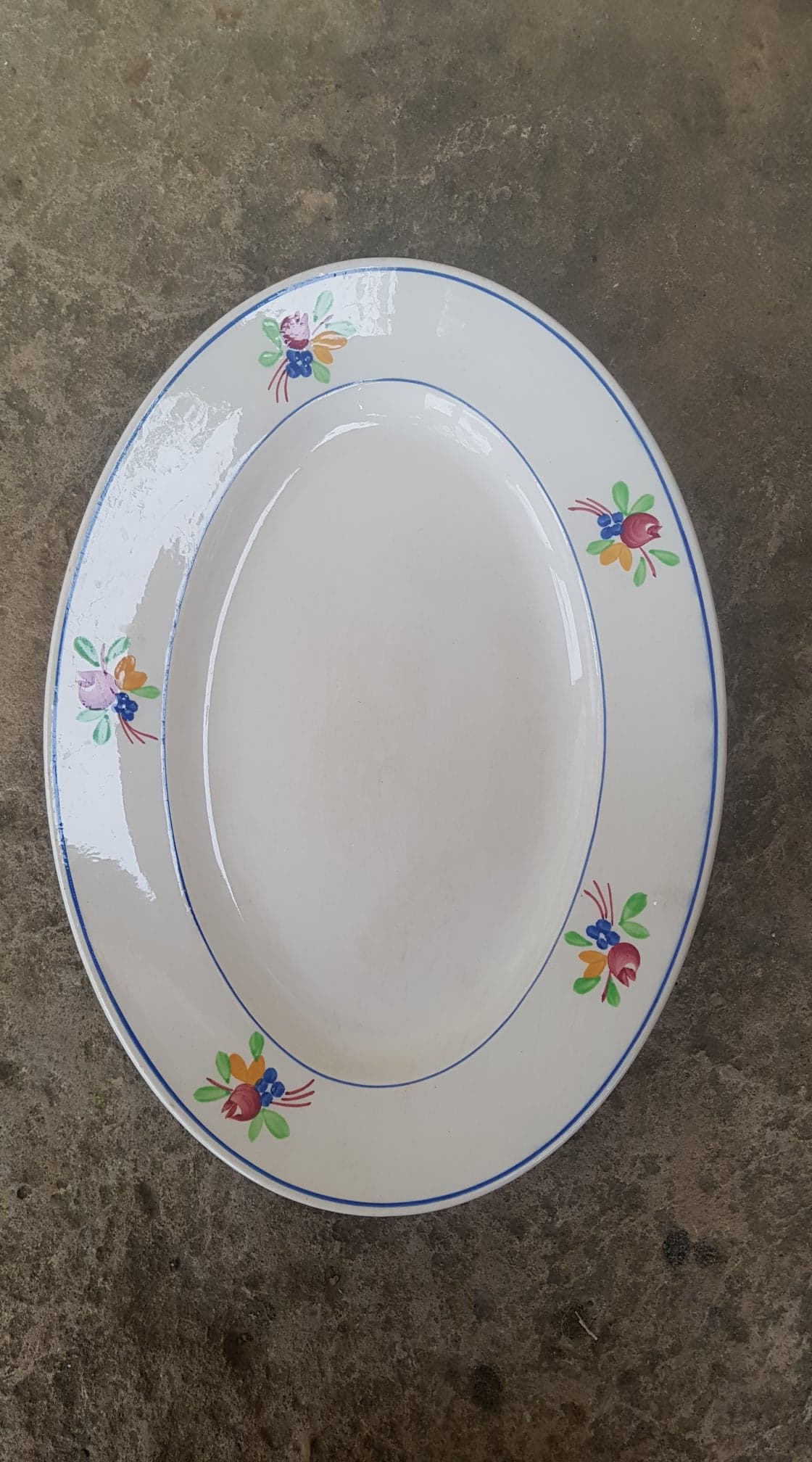 Oval dish Gien model Nice