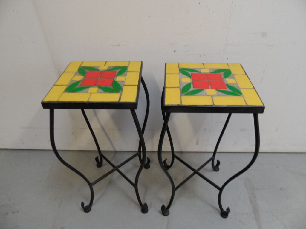 Ensemble vintage de 2 tables d’appoint avec carrelage années 1960