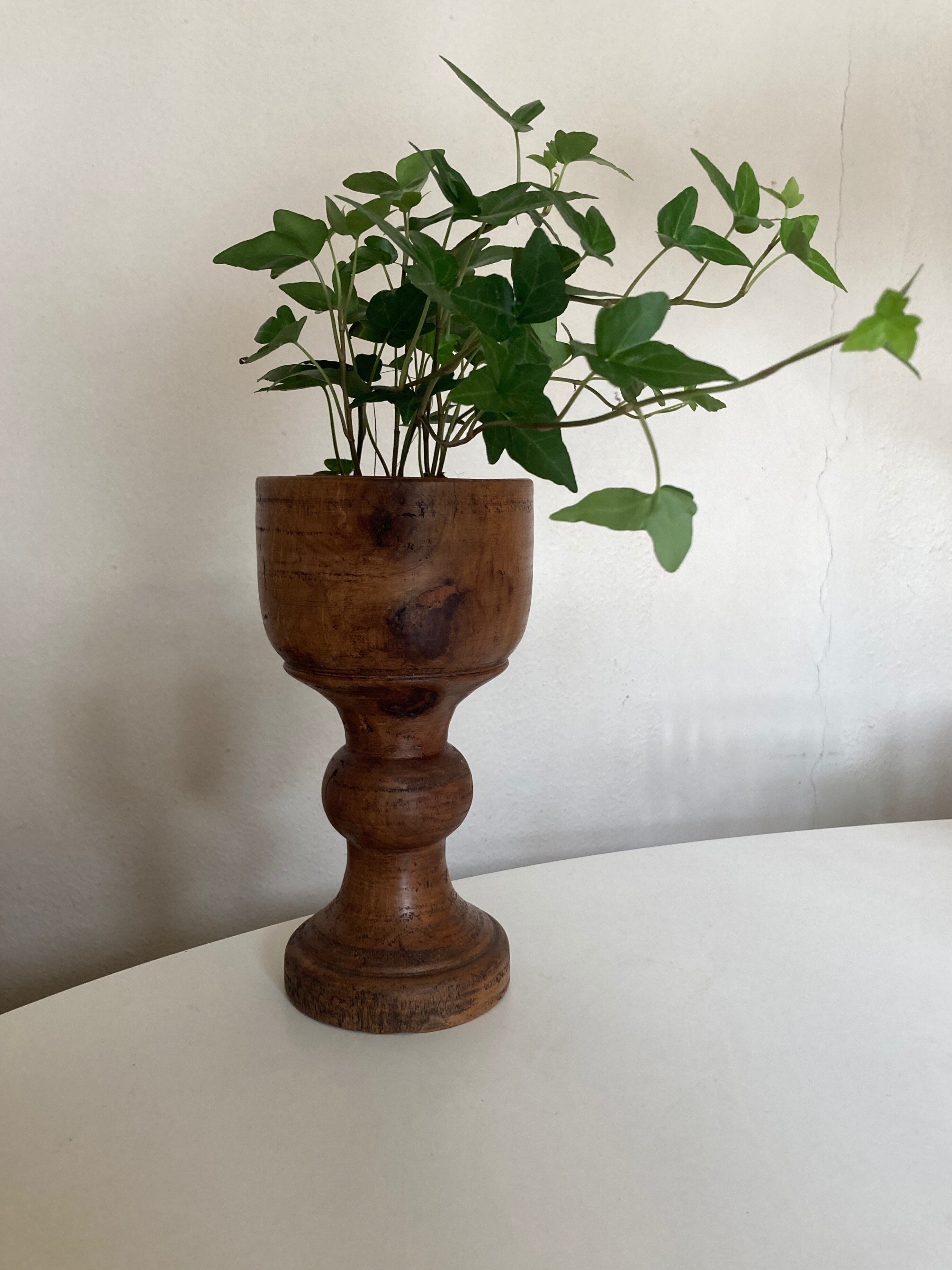 Pot cover 19th neo classic solid wood turned H24cm