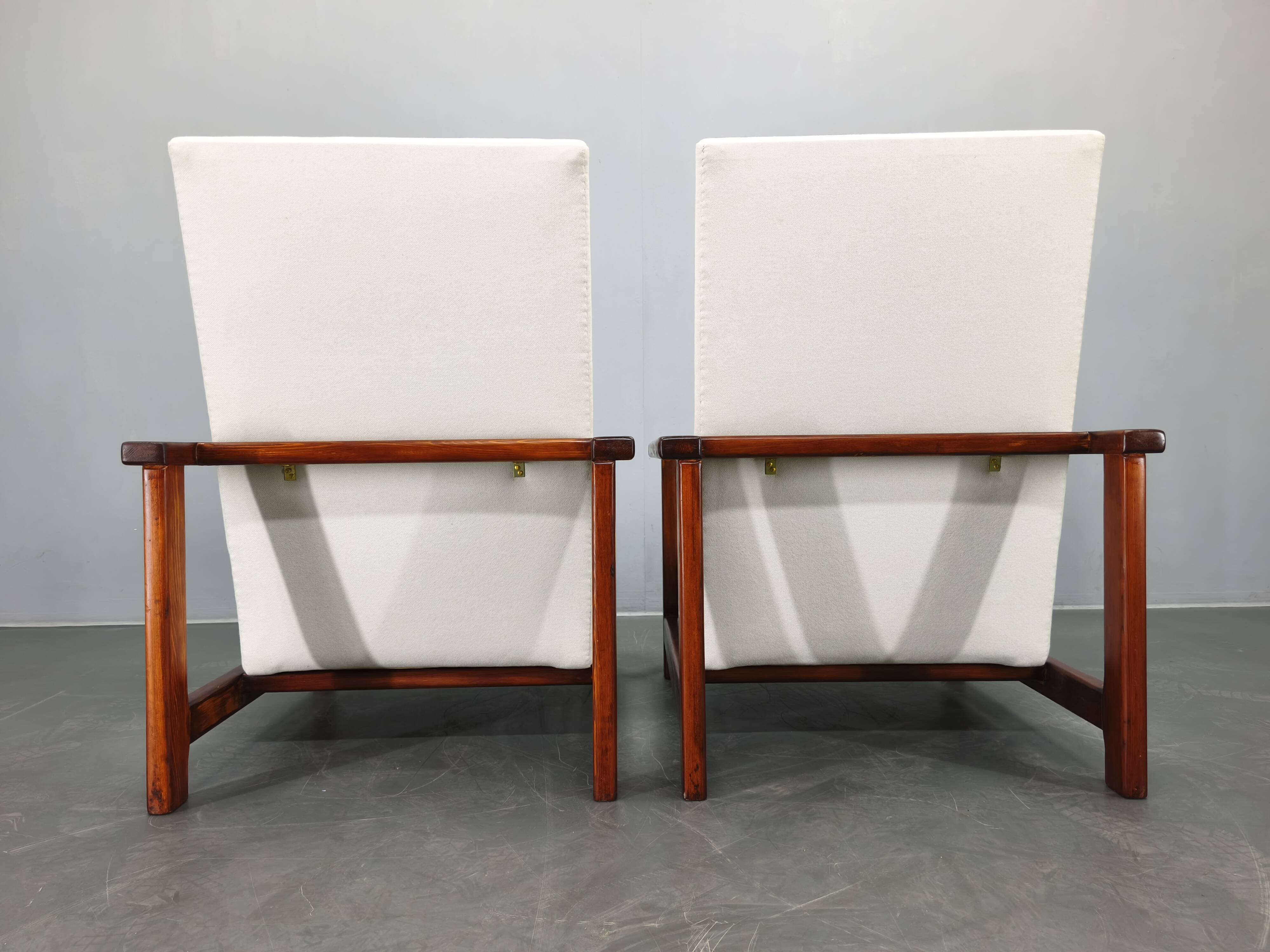 Pair of Mid-Century Pine Lounge Chairs, Czechoslovakia 1970s