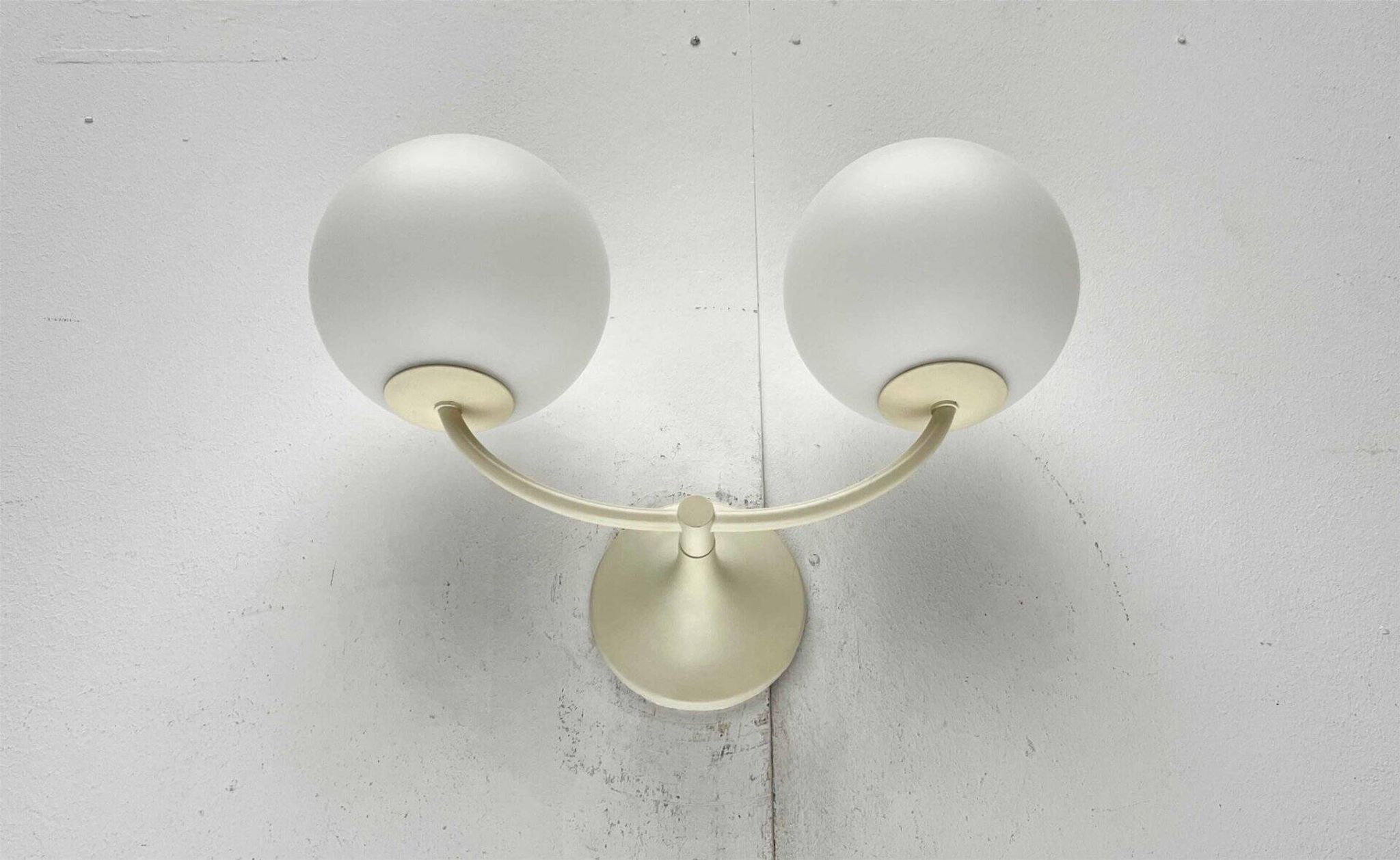 Swiss wall lamp mid-century design E.R. Nele for Temde, 1960s