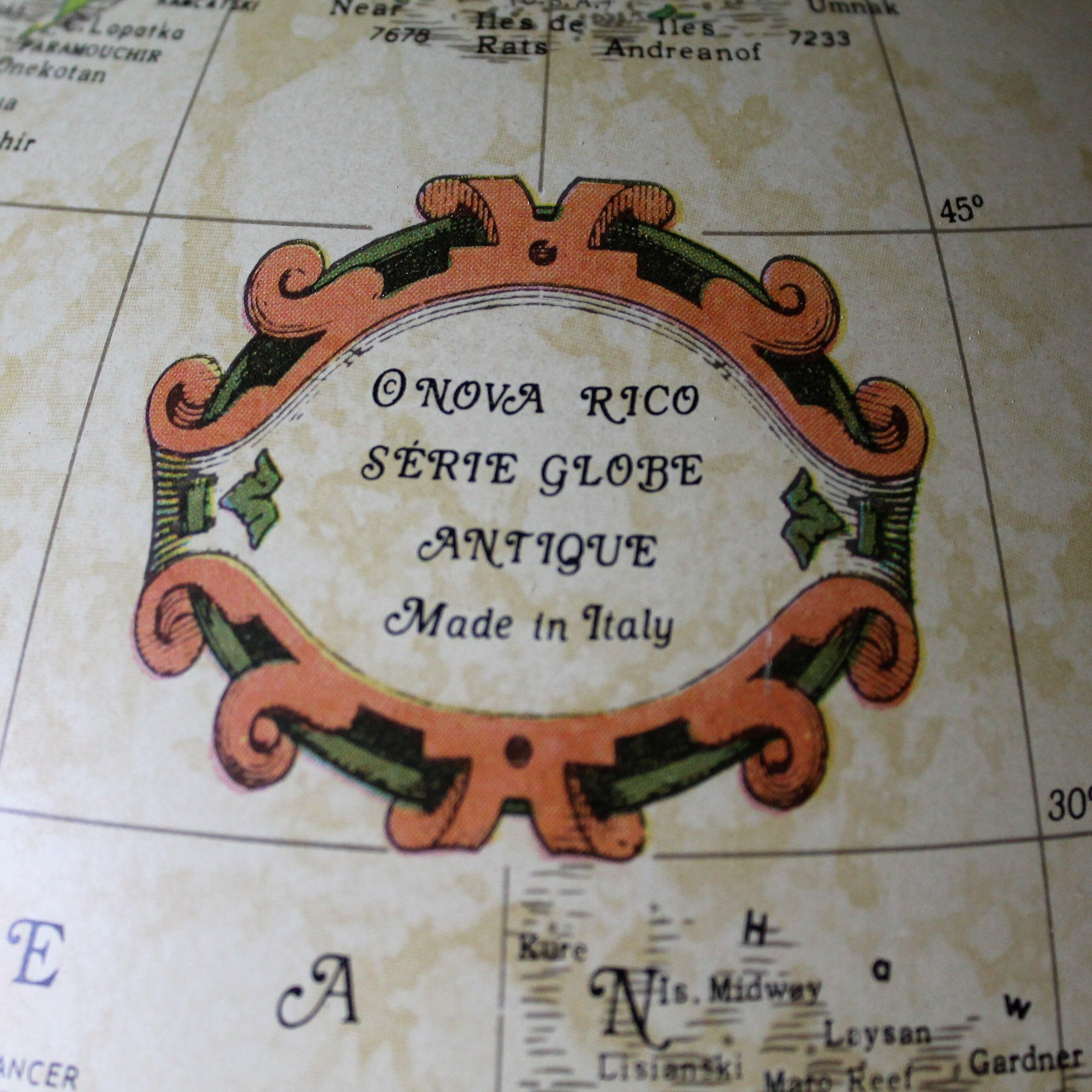 Vintage world map 'Nova Rico'