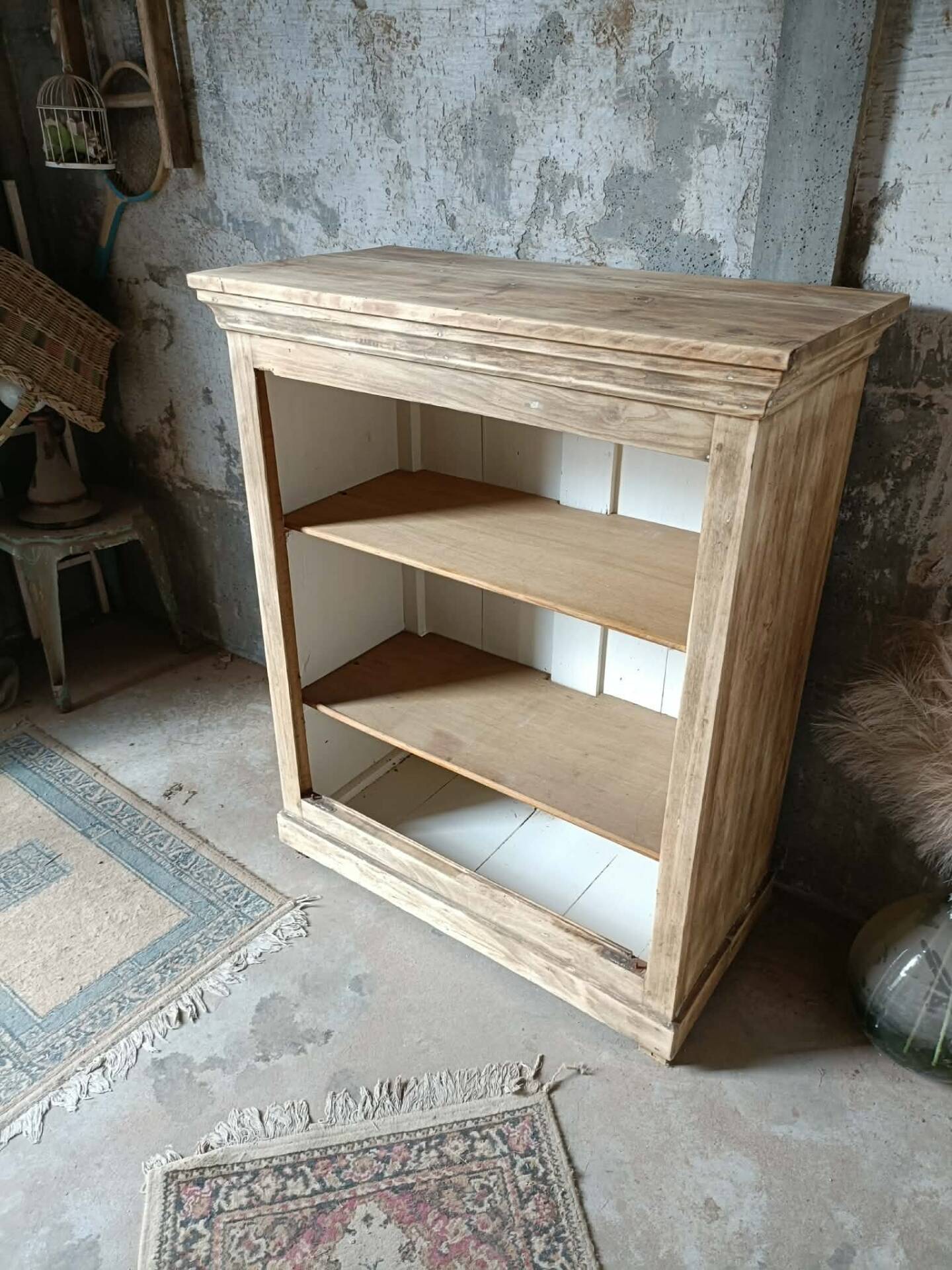 Buffet ouvert en bois 