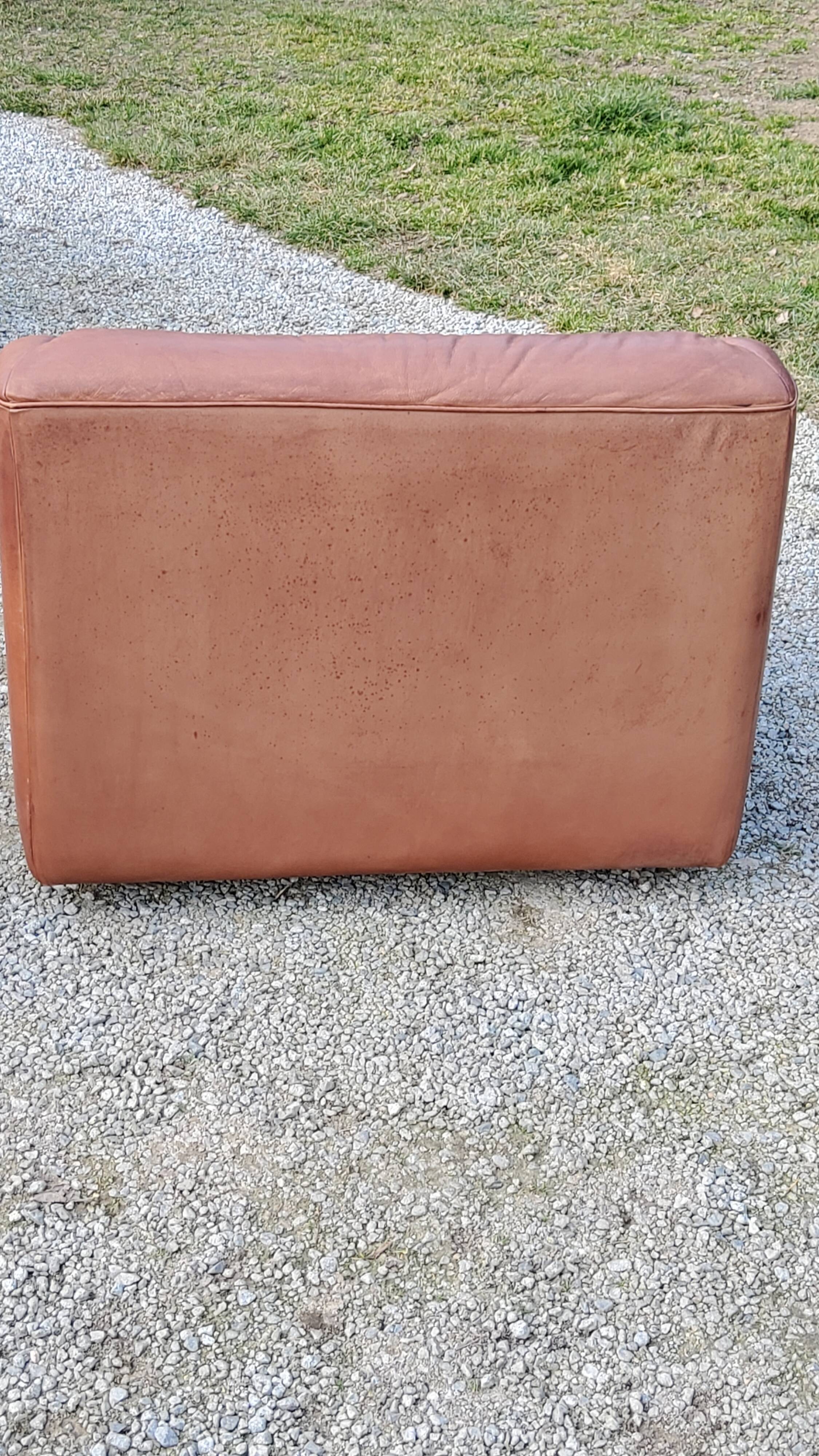 Pair of armchairs and De Sede sofa in cognac leather from the 70s/80s