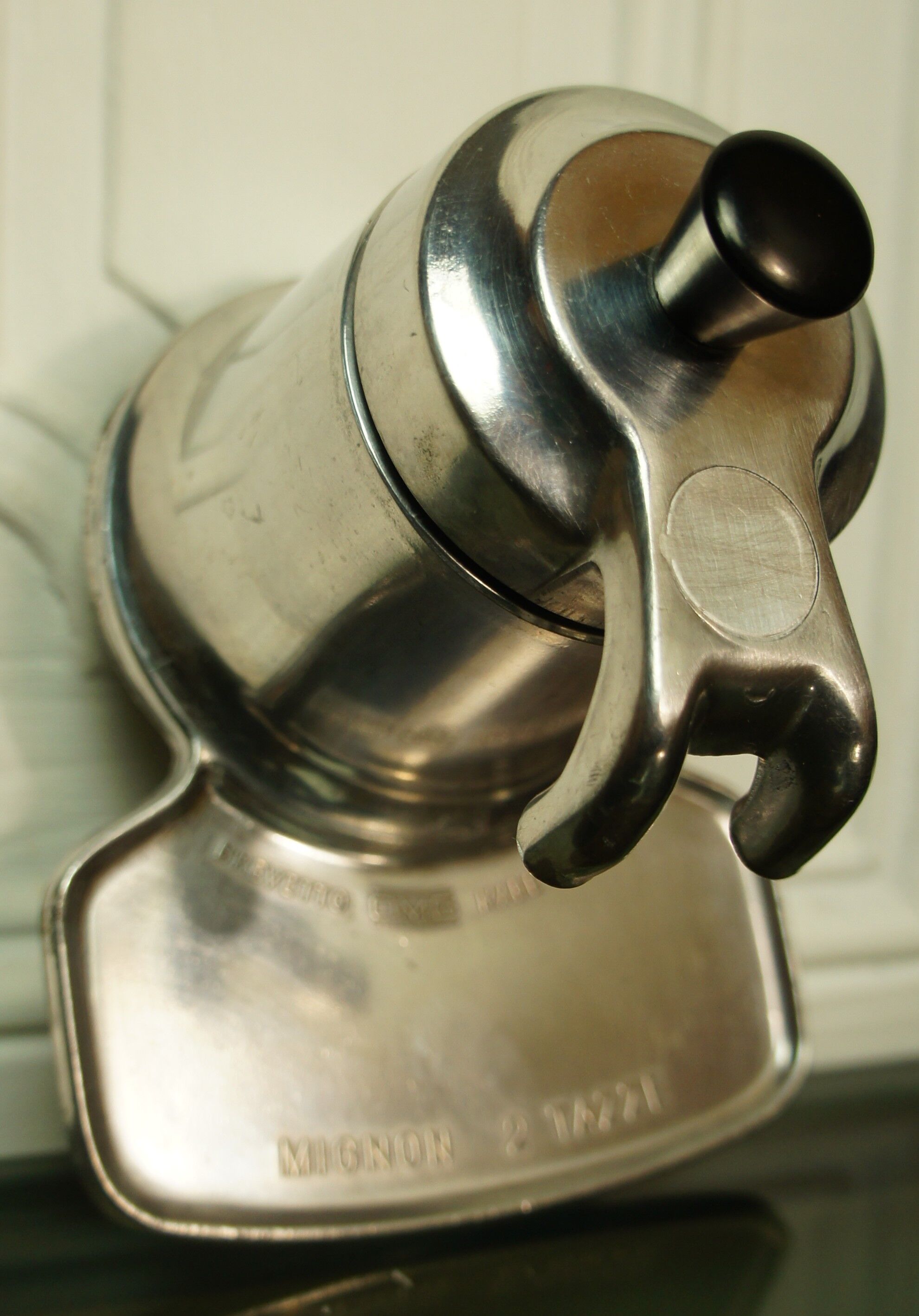 Italian espresso maker "Bialetti, Mignon 2 tazze"