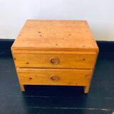 Bedside table assigned to Charlotte Perriand for Les Arcs, in pine, circa 1960.