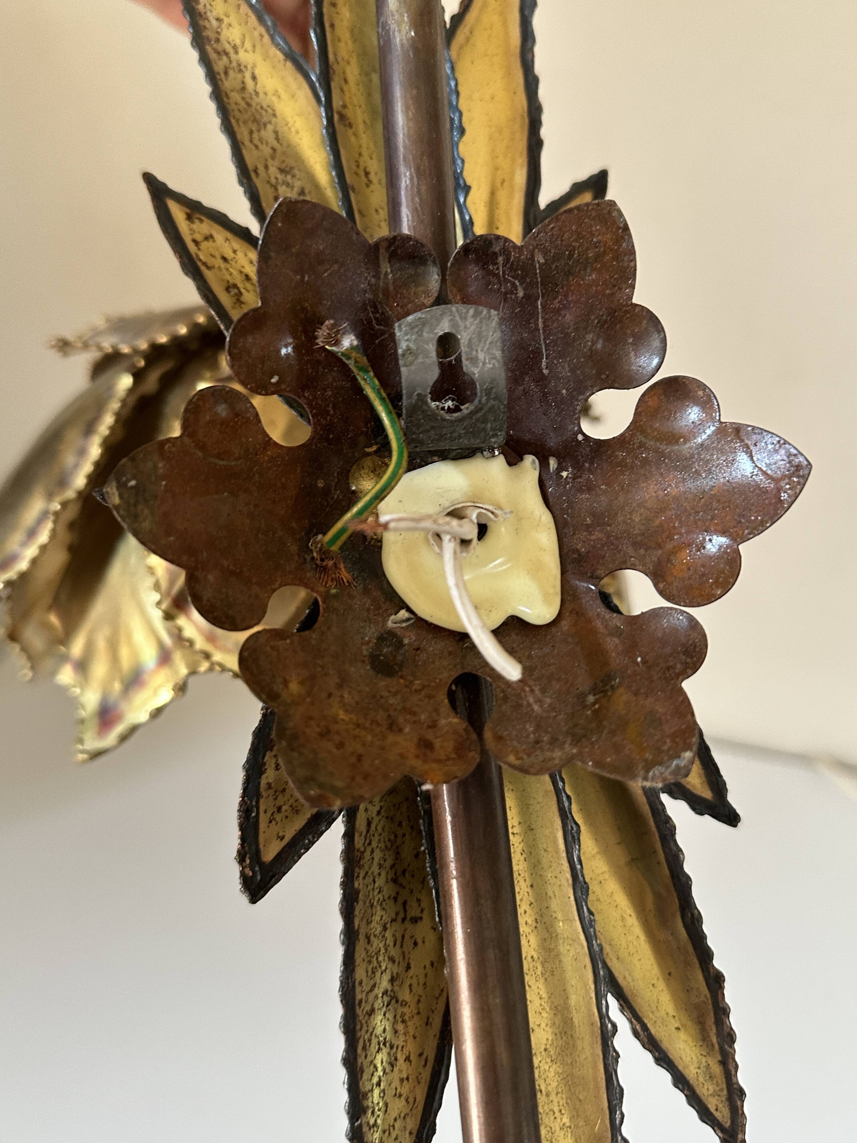 Vintage 70s gold Jansen style wall lamp