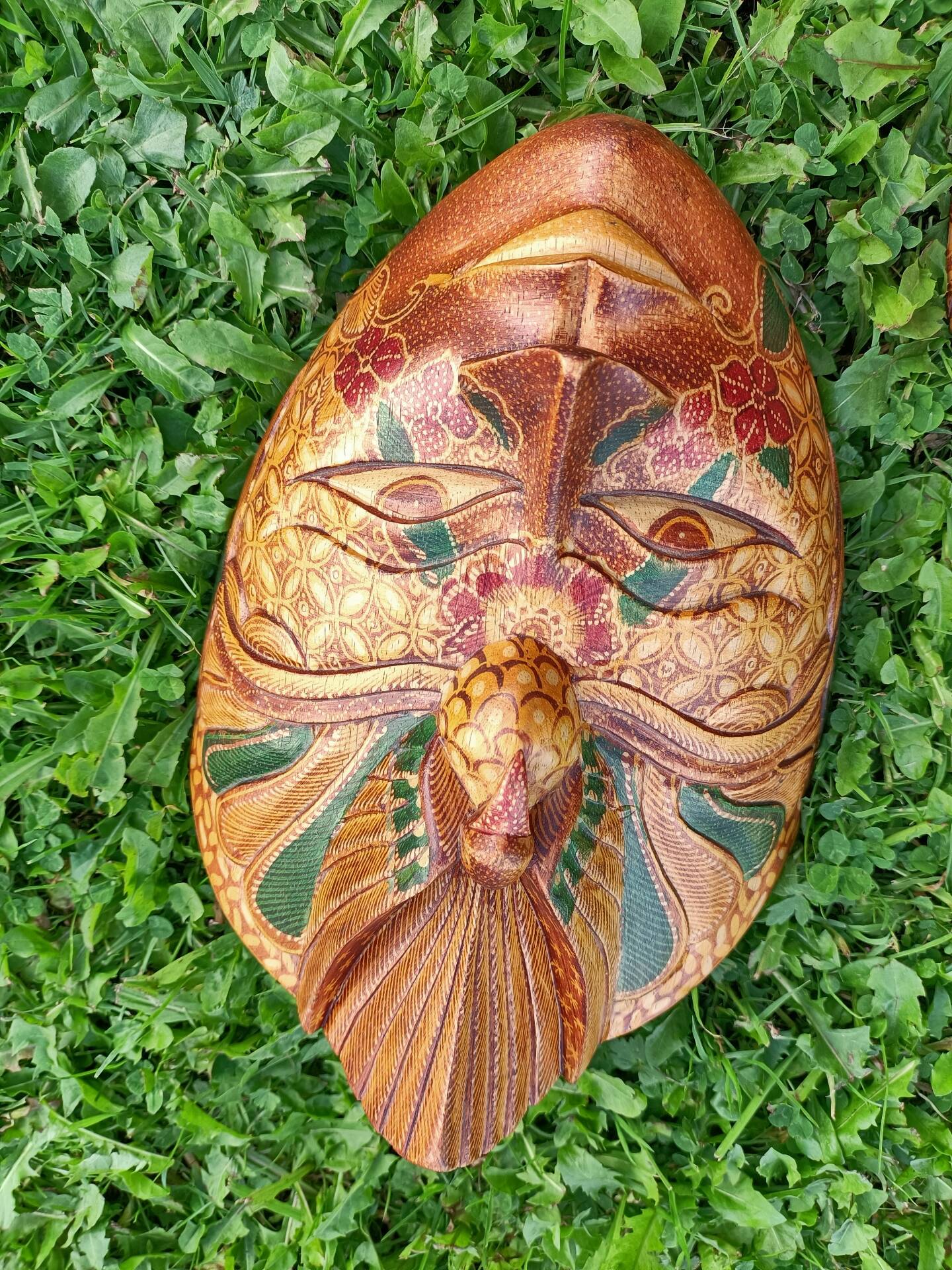 Masques ethniques rétro