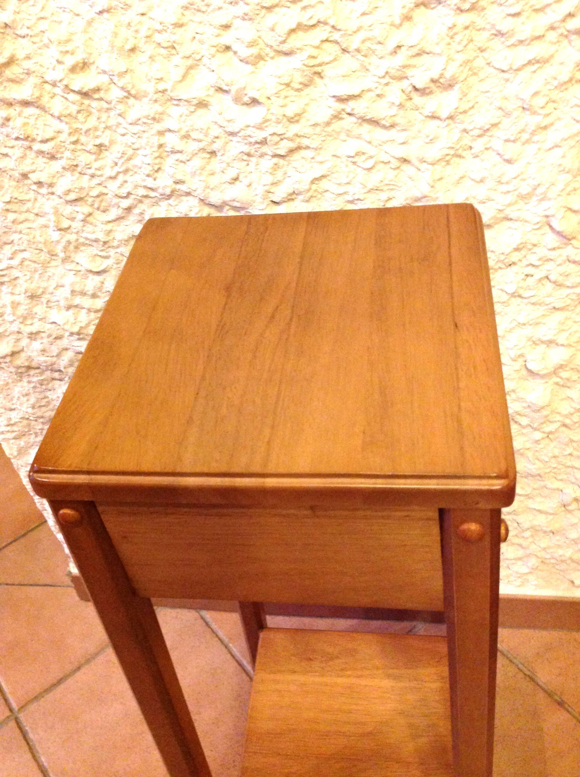 Square plant holder in light wood / 70s-80s