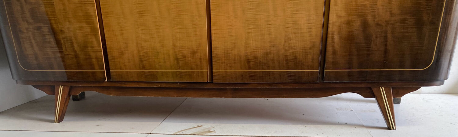 Vintage wardrobe feet compass