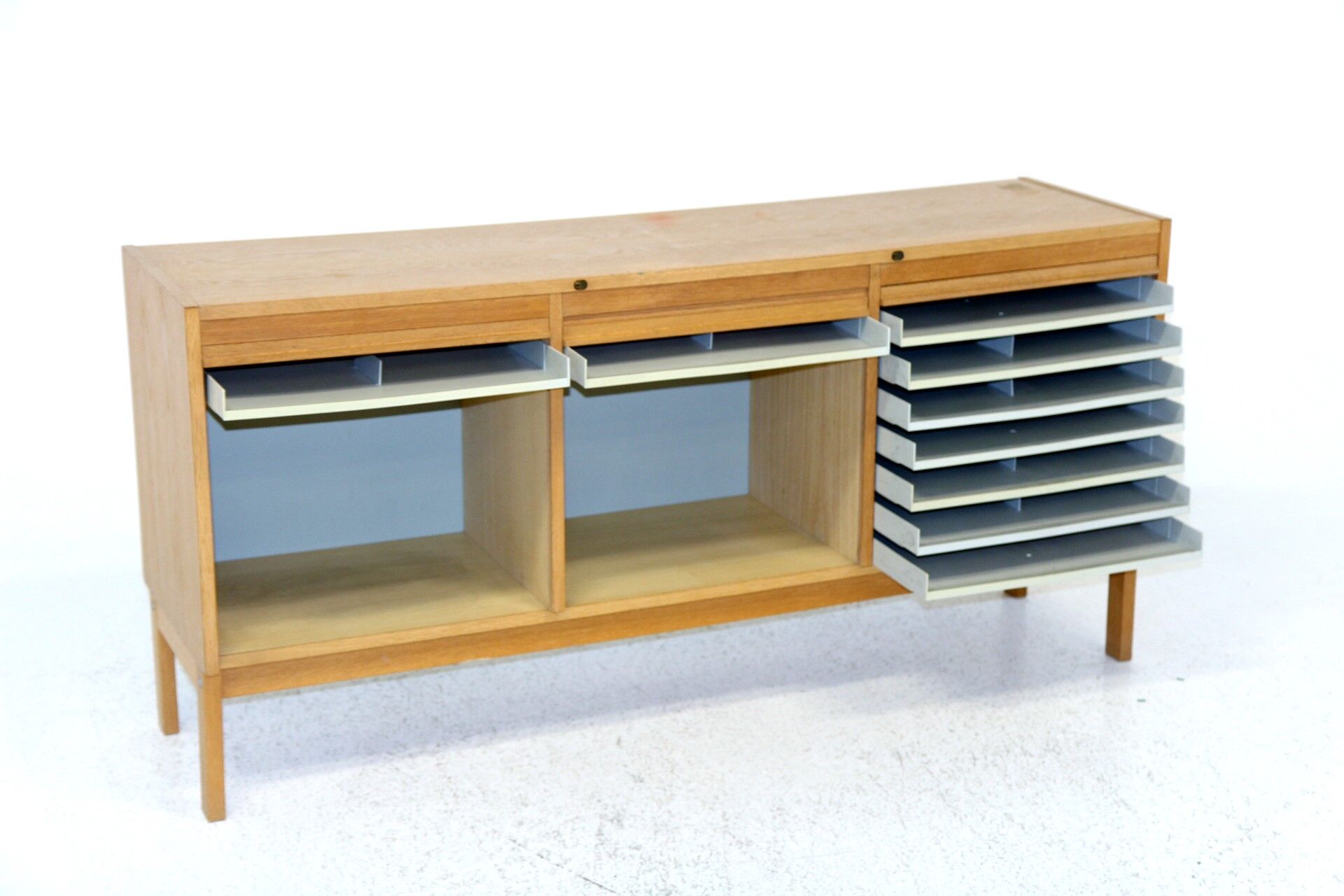 Enfilade en chêne, Suède, 1960