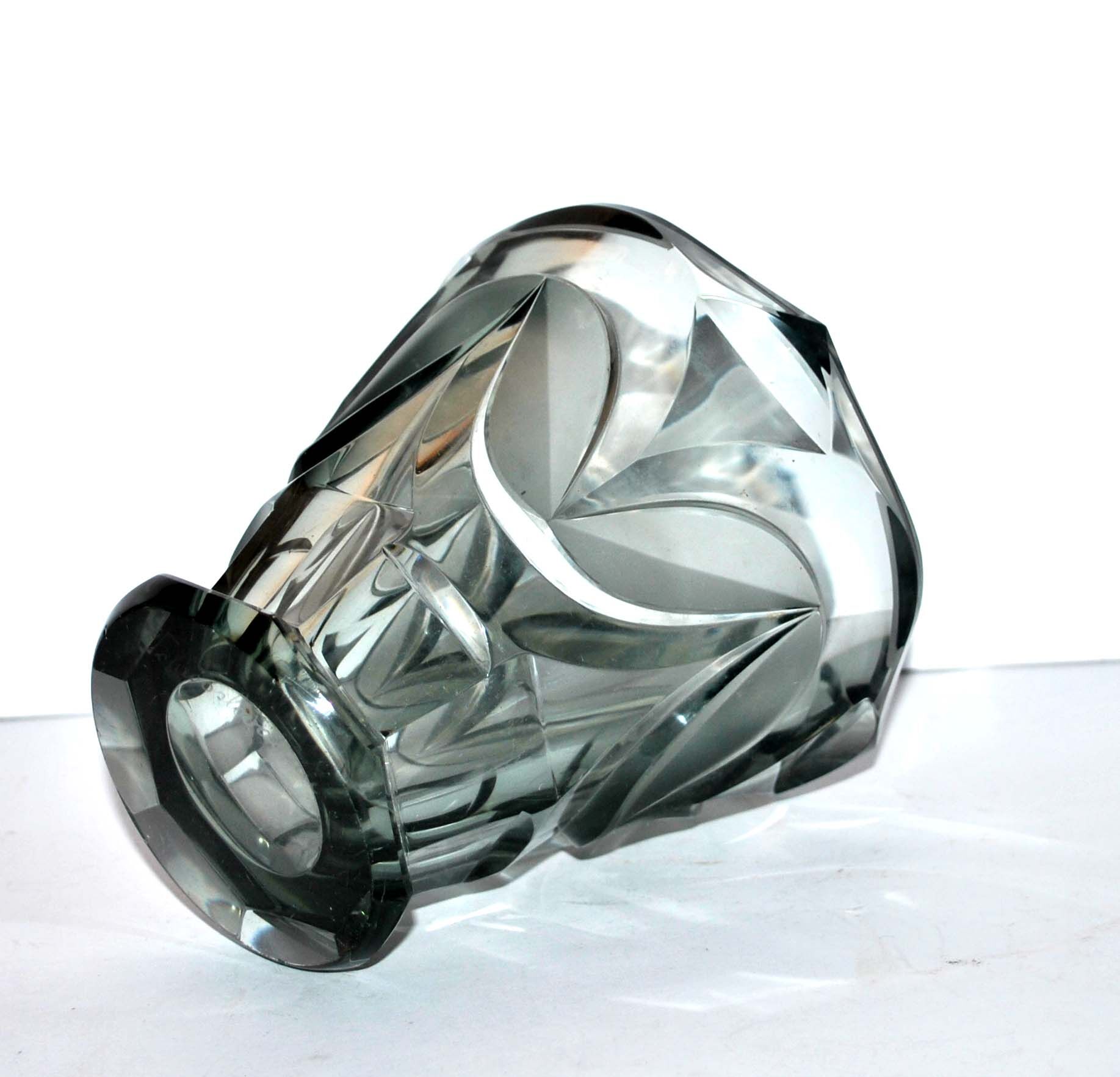 Art deco vase in grey glass engraved with acid czechoslovakia 1920