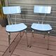 Paire de chaises de cuisine en formica