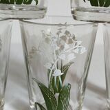 Seven glasses with digestive screen-printed with thrush, 30s