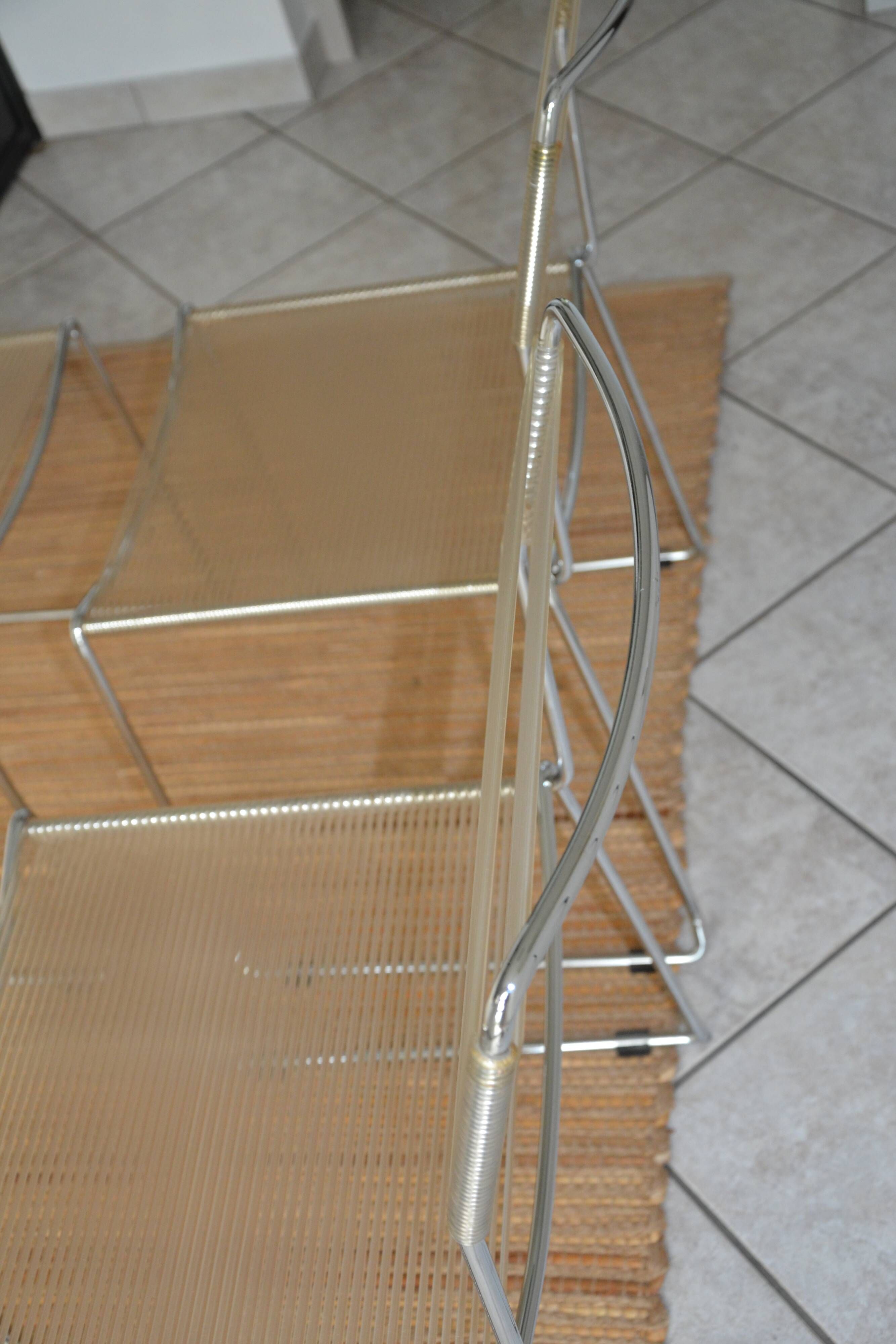 Chaises "spaghetti"  Italie Giandomenico Belotti 1979