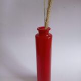Vase en verre vintage rouge