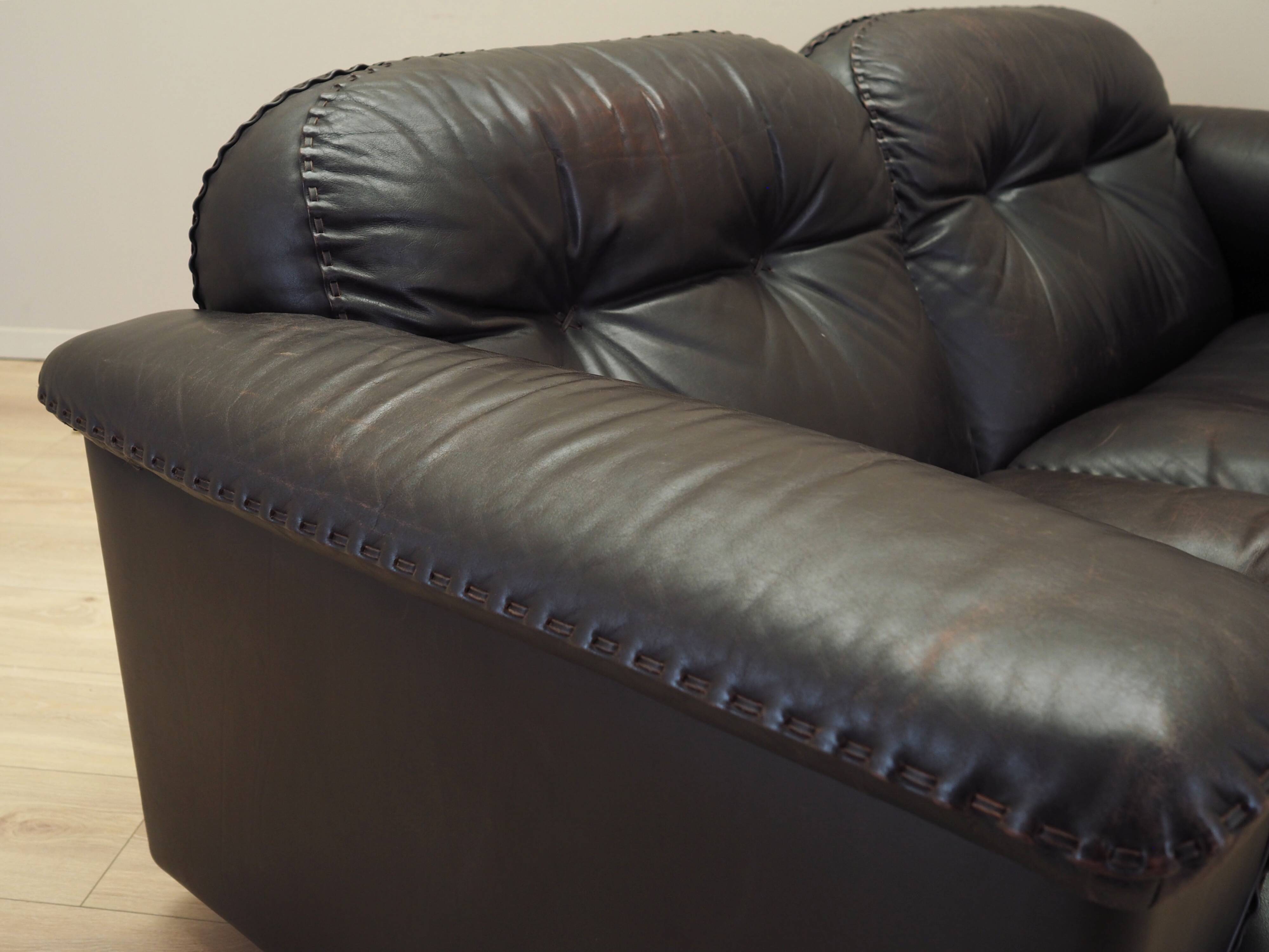 Brown leather sofa, Swiss design, 1970s