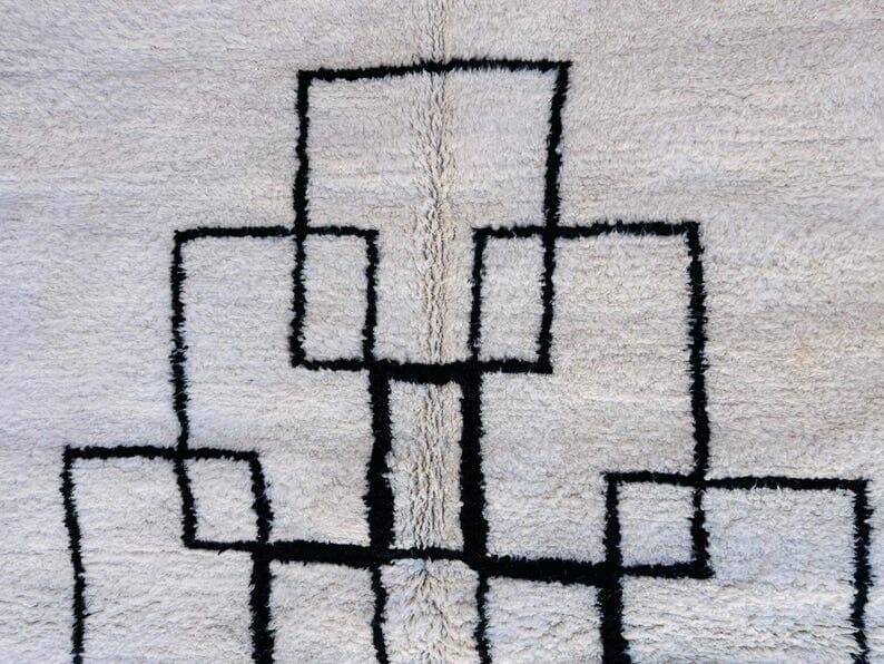 Moroccan rug, size 150x250 cm