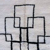 Moroccan rug, size 150x250 cm