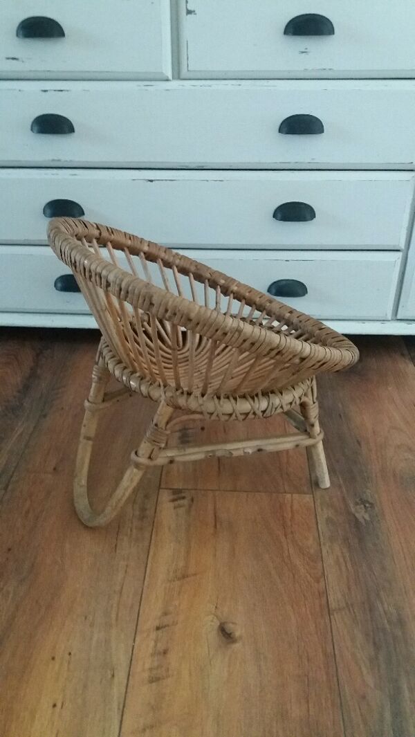 fauteuil en rotin enfant