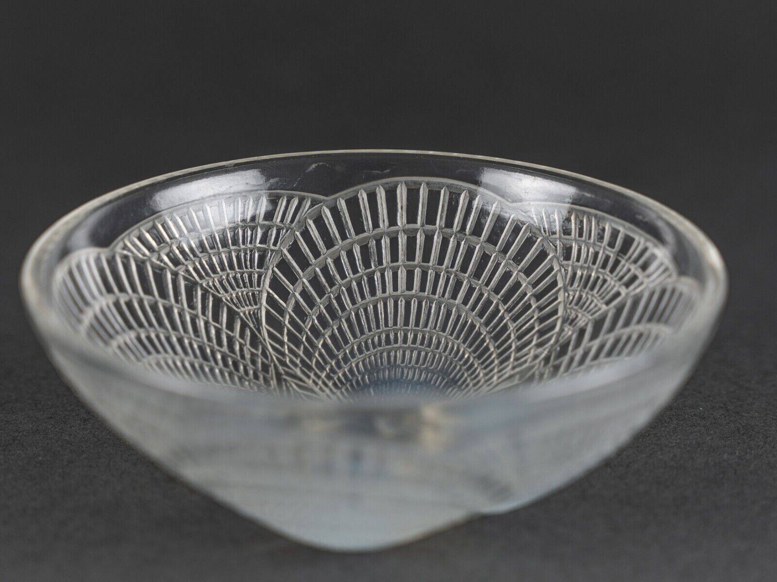 Lalique France opalescent scallop bowl numbered 3204