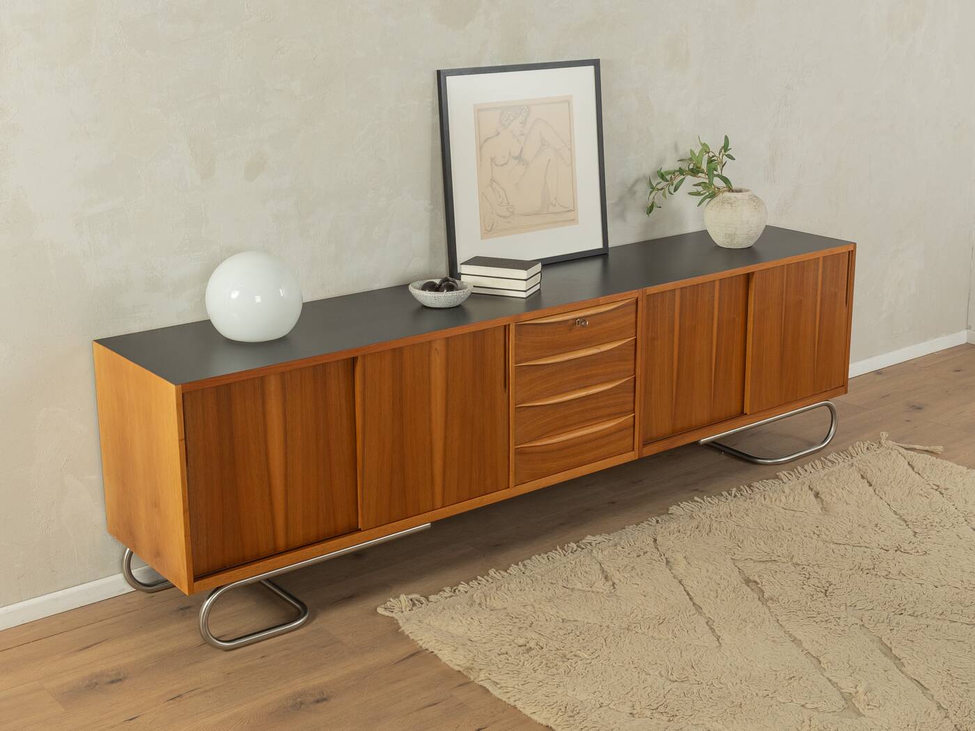 1950s sideboard with Bauhaus legs