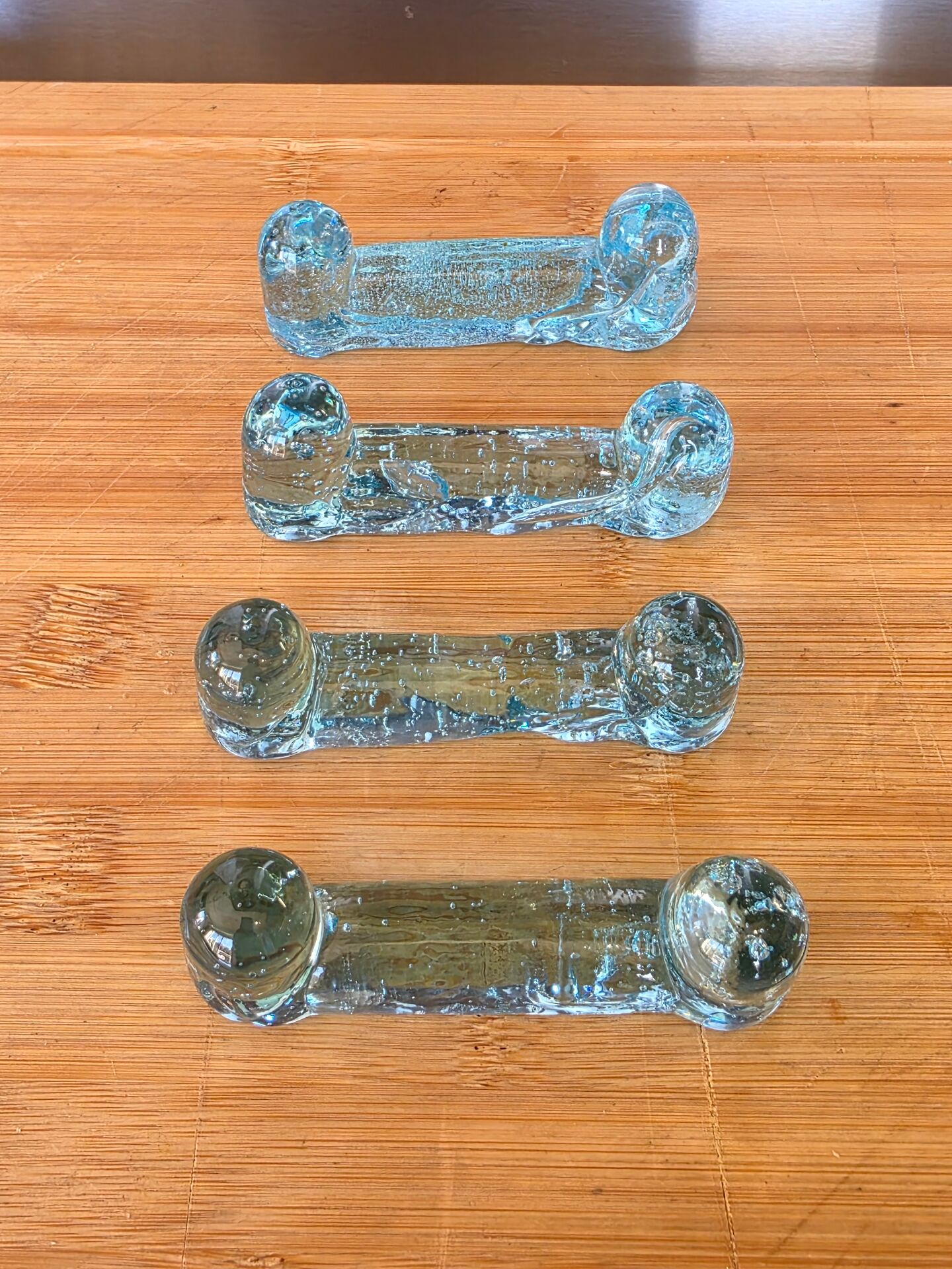 Set of 4 handcrafted glass knife rests - Biot