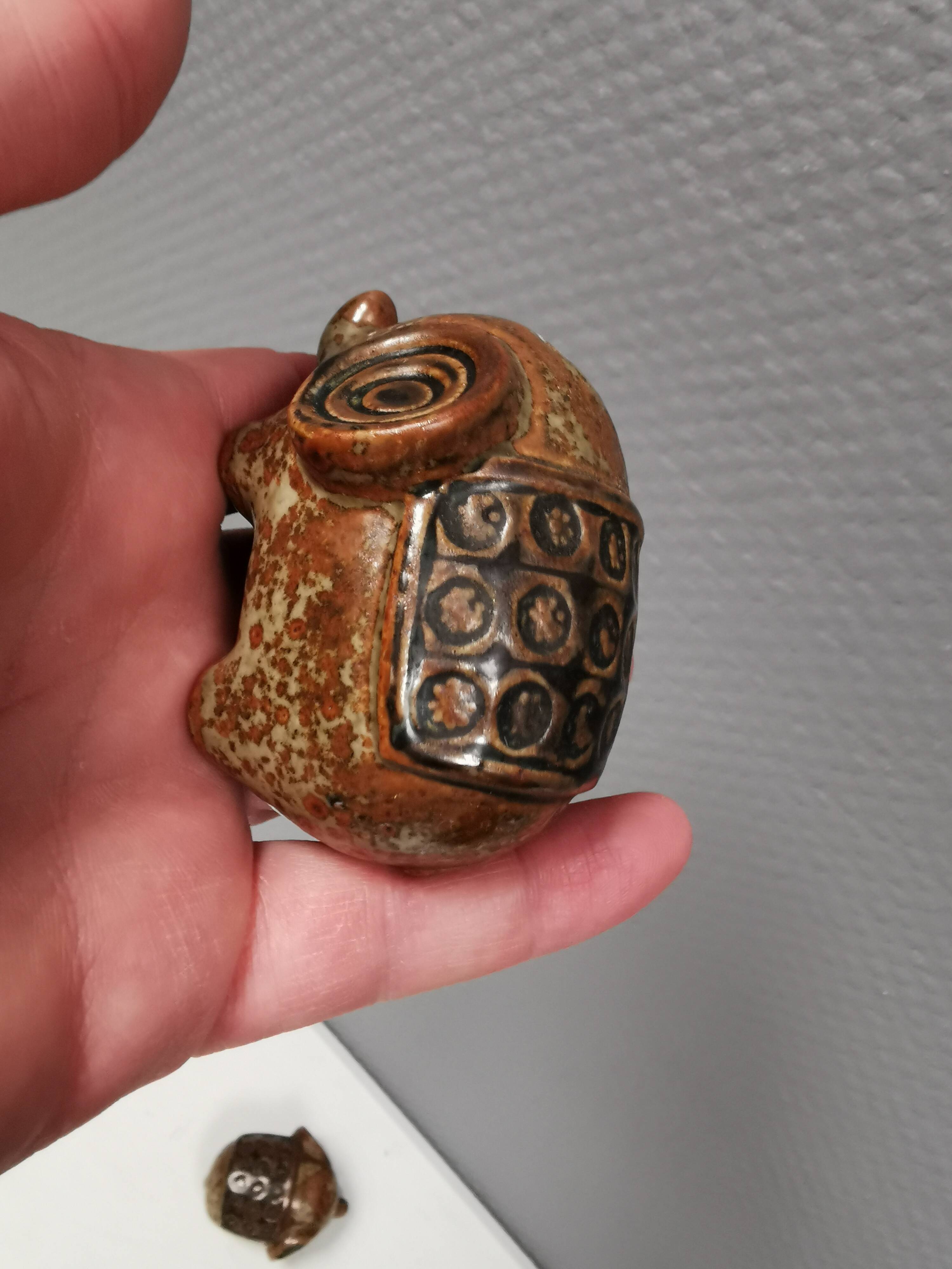 Ceramic elephants as salt and pepper sets made for Danish Søholm 1970-1980s.