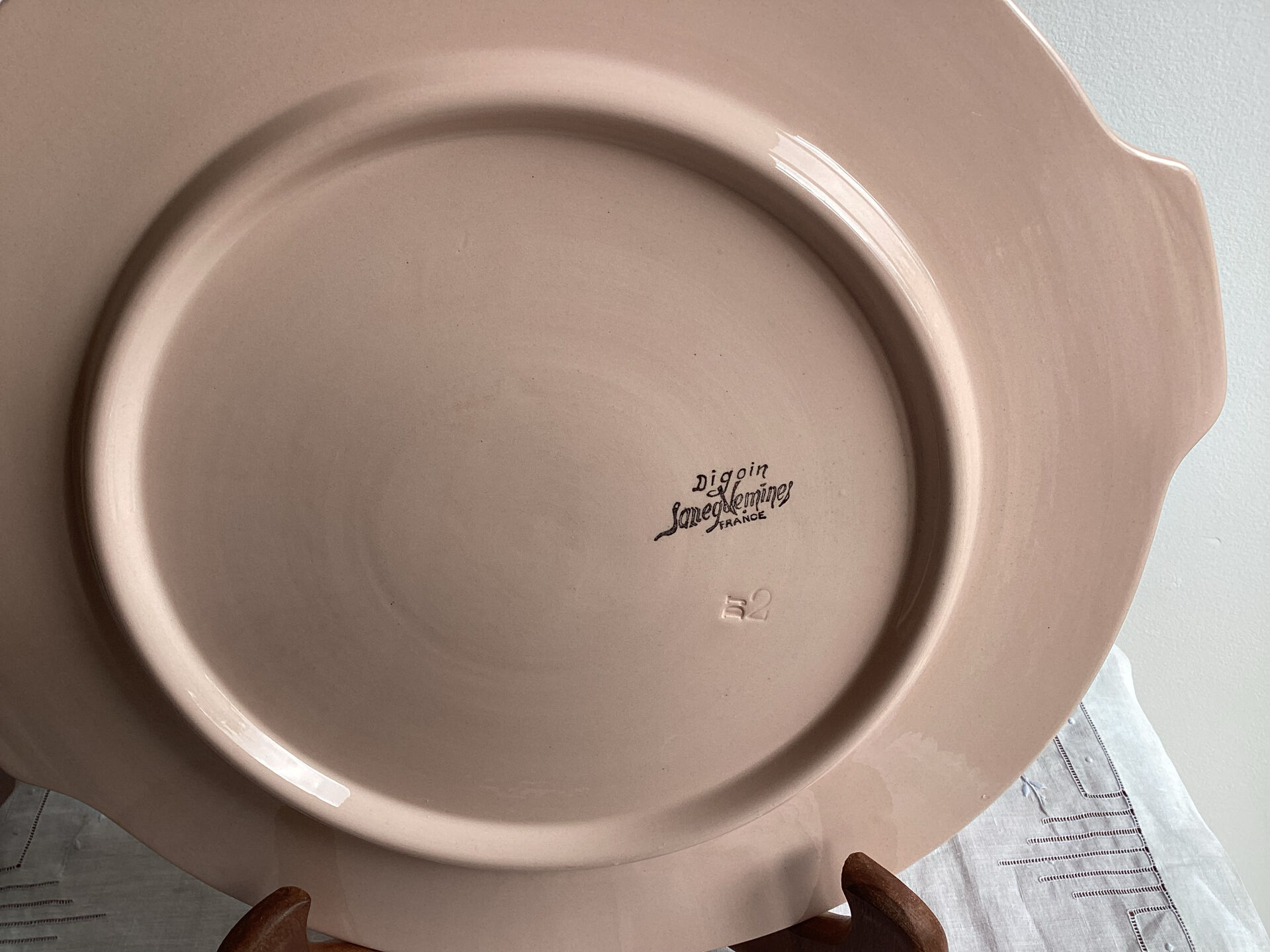 Round plate digoin sarreguemines france