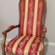 Lot de 5 fauteuils (2 voltaire et 3 fauteuils classiques bois massif)