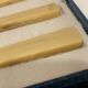 Ménagère de 26 couverts de table en inox et bakélite