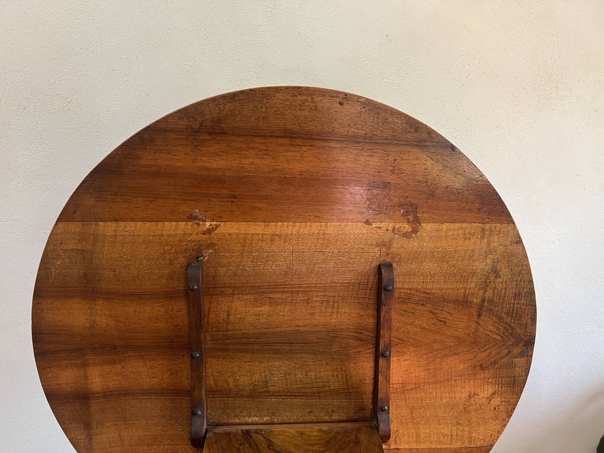 Antique guéridon with a tilting top and drawer, Louis Philippe style.