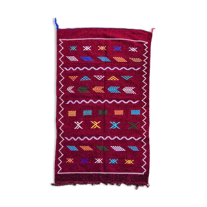 Tapis marocain bordeaux