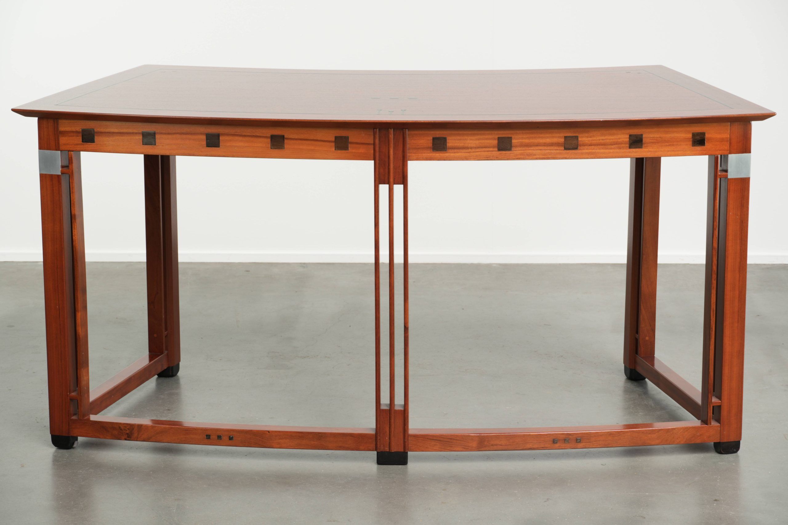 Luxurious curved writing desk/office desk in Art Deco design