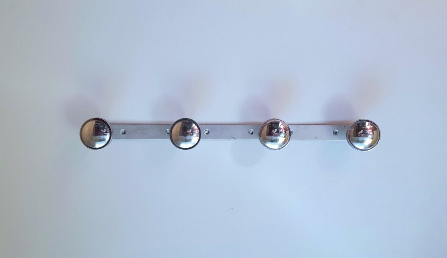 Chrome wall coat rack 70s