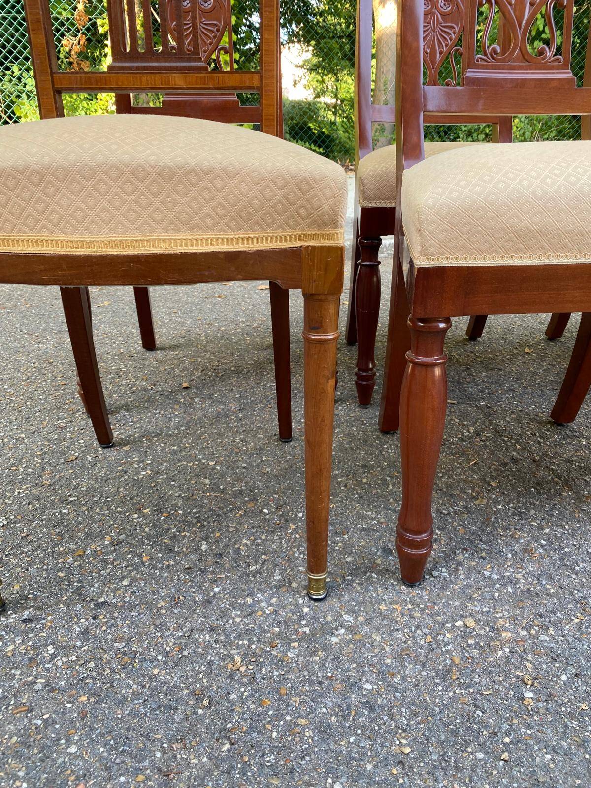 8 Louis XVI chairs in solid wood and beige fabric