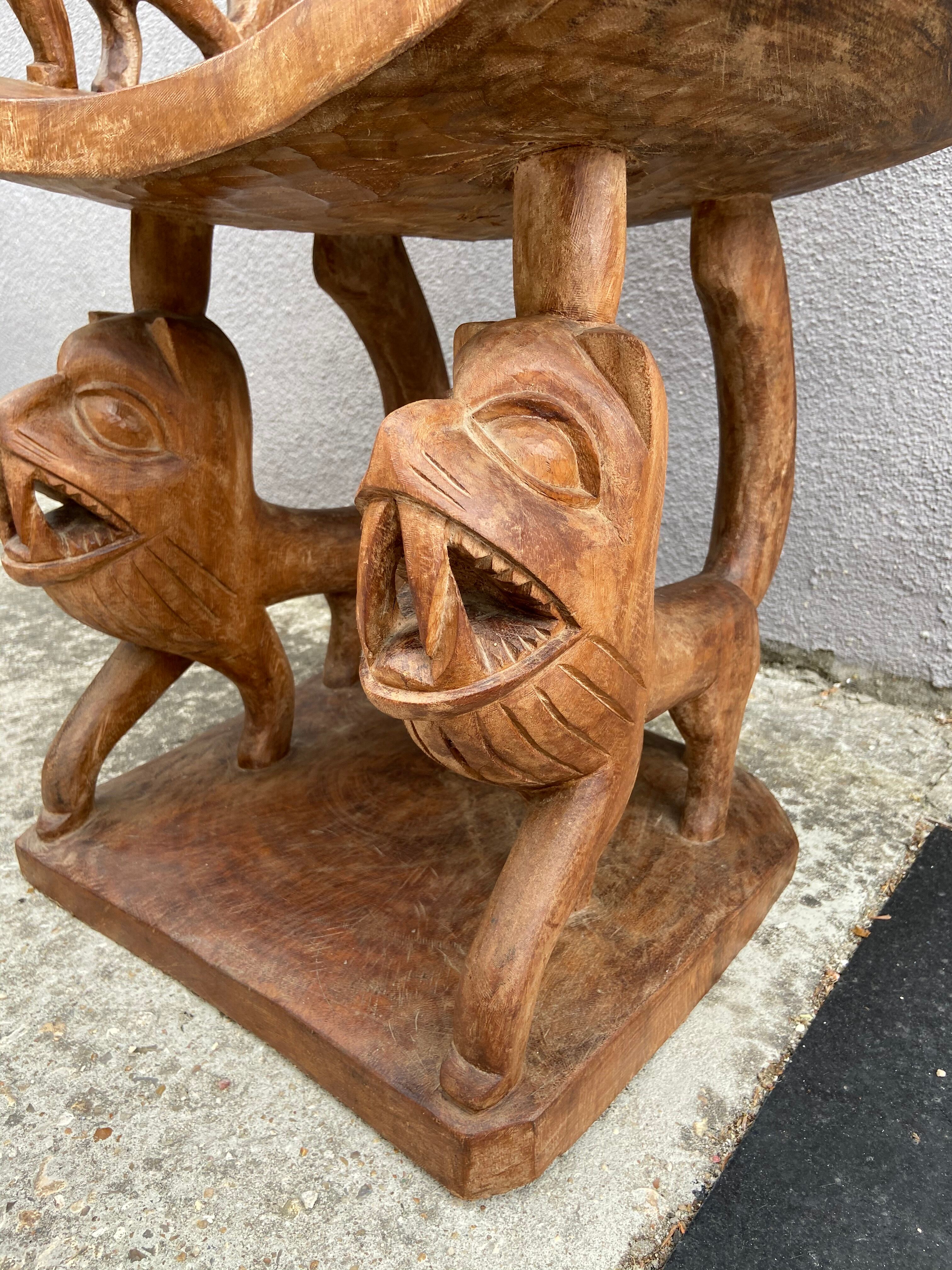 Wooden African lounge