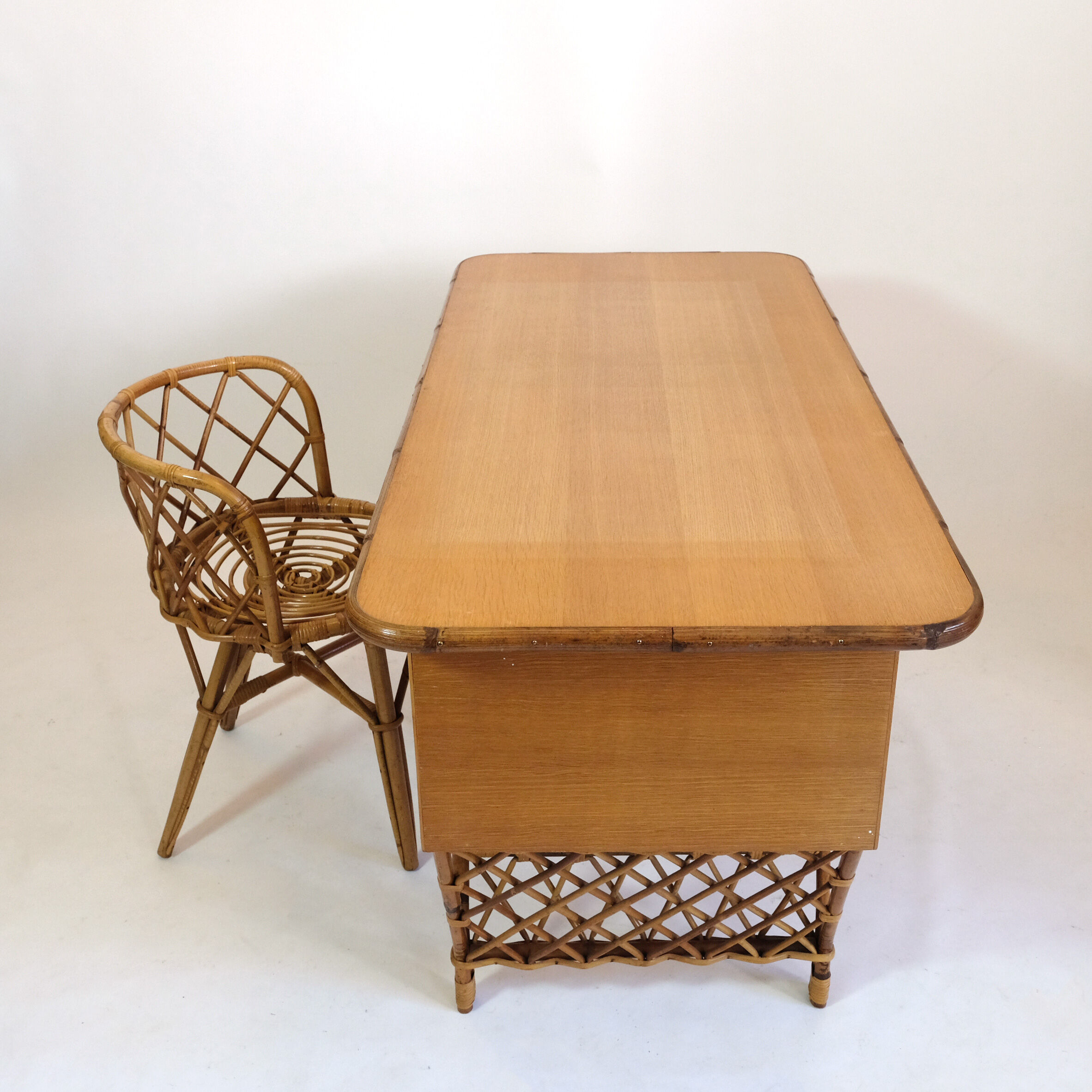 Rattan desk and chair  70