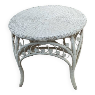 White wicker side table in Victorian style