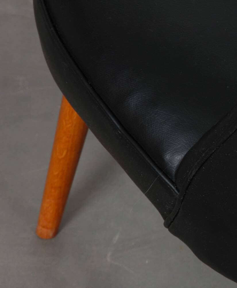 Paire de fauteuils par Ton vers 1960